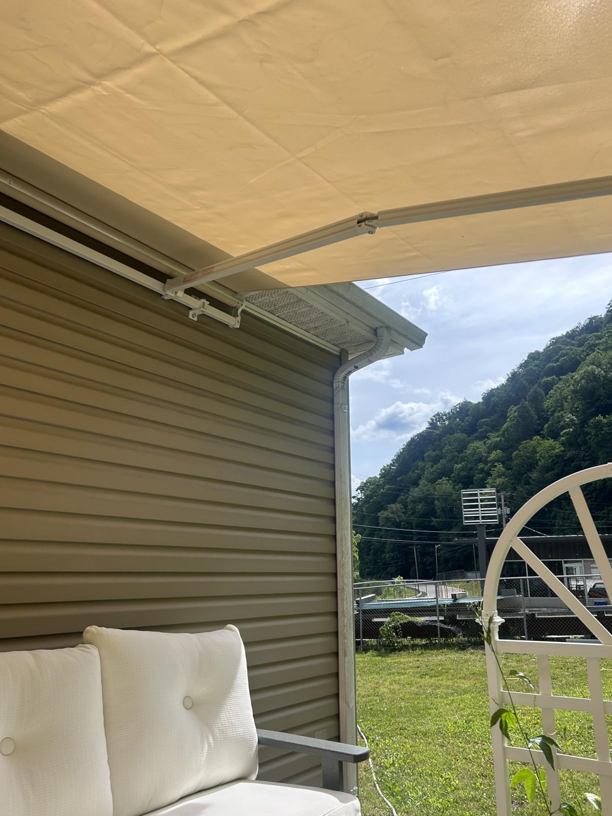 Yardenaler 12x10 FT Manual Retractable Outdoor Patio Awning, Window Sun Shade Shelter with Crank Handle & Canopy for Deck, Backyard, Garden, Balcony, Gray customer photo 2