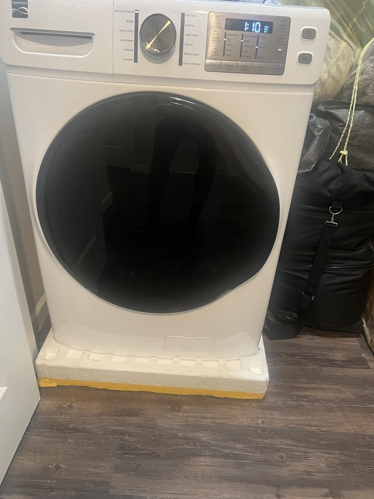 Kenmore 4.5 cu. ft. Front Load Washer - White | Stain Removing Steam Treatment - Reduce Laundry Time with Accela Wash - Touch Controls - ENERGY STAR Certified customer photo 2