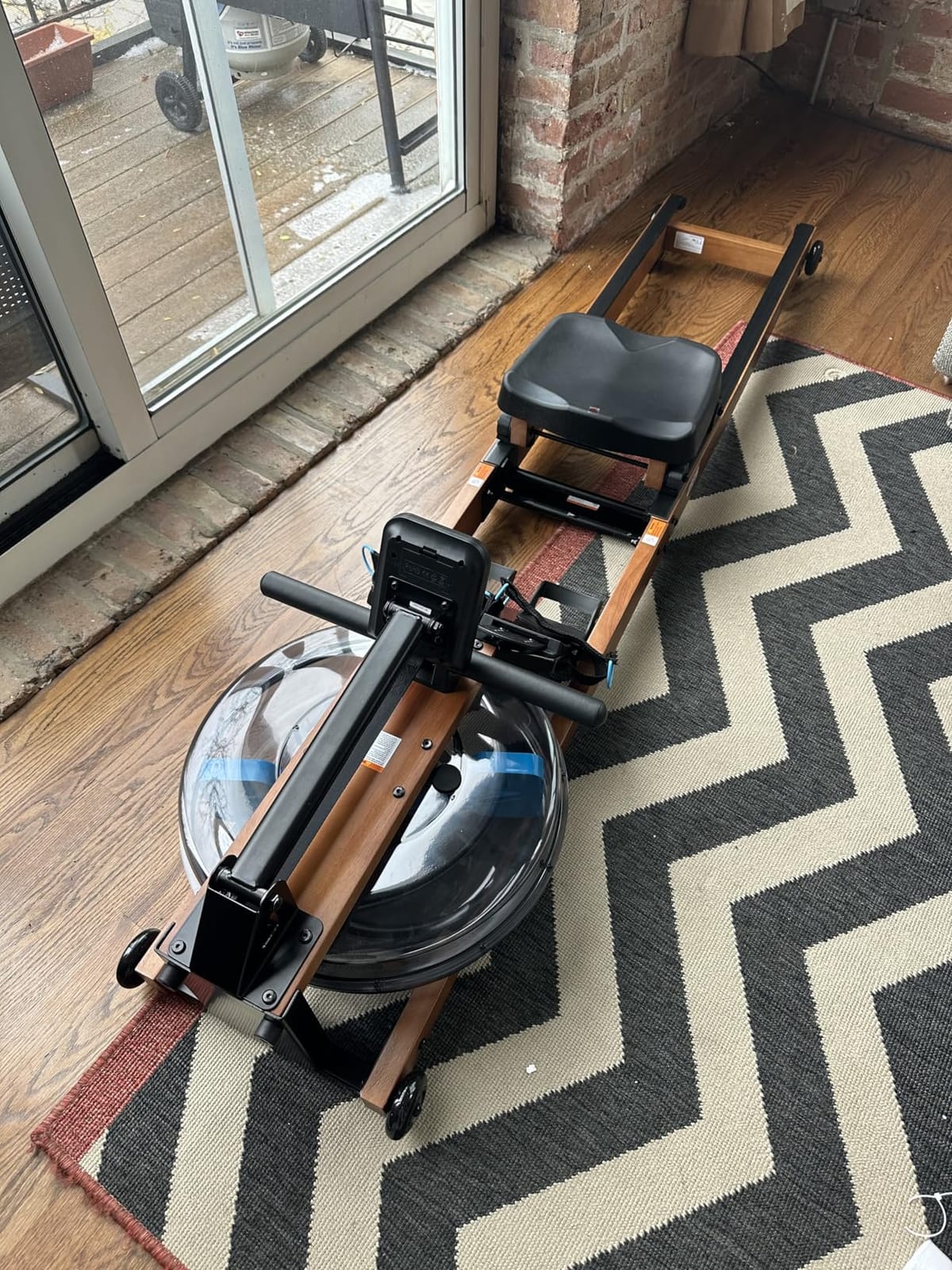 MERACH Water Rowing Machines for Home, Foldable Row Machine with 400LBS Weight Capacity, Dedicated Monitor and Comfortable Seat, Free MERACH App for Immersive Water Rower customer photo 2