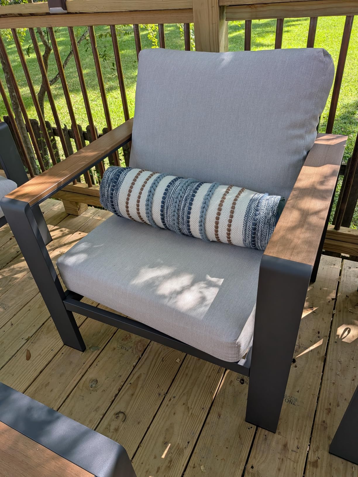 Aluminum Outdoor Patio Furniture, 3 Seats All-Weather Outdoor Patio Sofa with Washable Thick Cushion, Patio Sofa Couch for Porch, Balcony, Deck, Yard, Gray customer photo 1