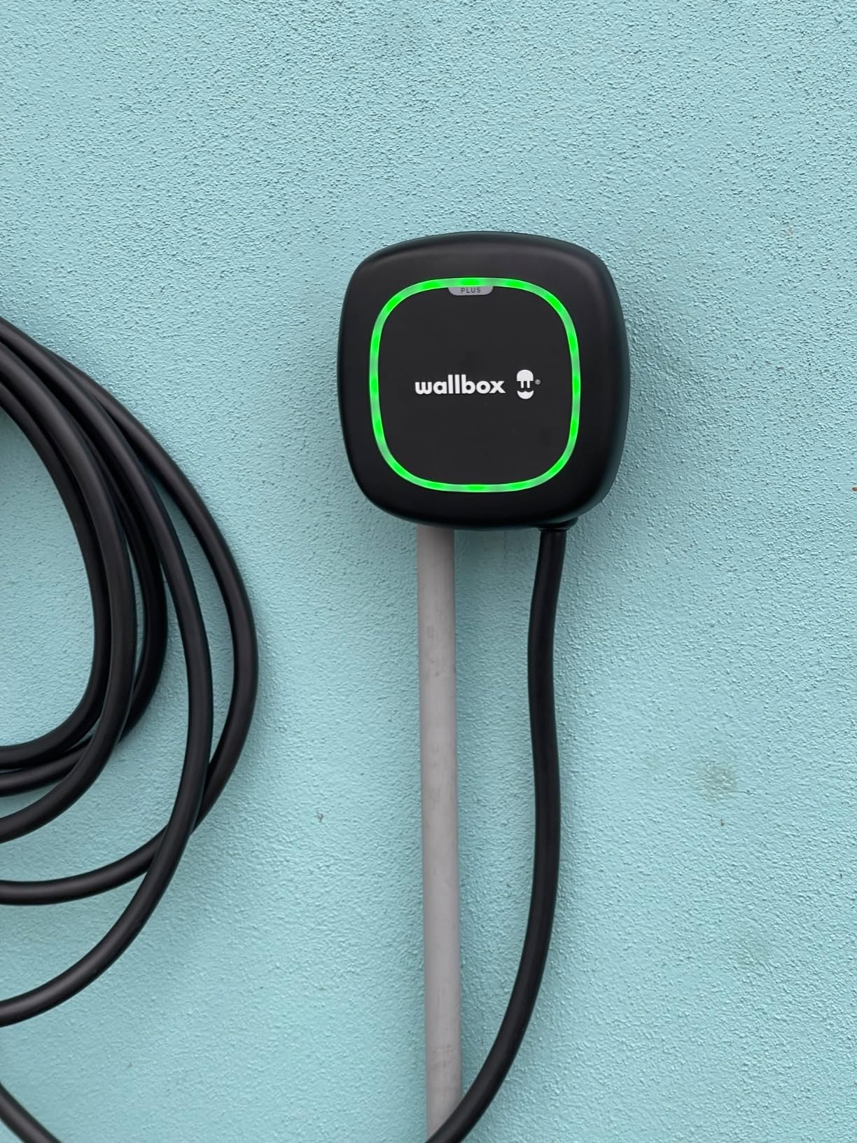 Wallbox Pulsar Plus Level 2 EV Charger 48A, Electric Car Charger EVSE J1772, Hardwired 48 Amp EV Charger Level 2, Electric Vehicle Charging Station Solar Energy Compatible, 25ft Cable, Outdoor & Indoor customer photo 2