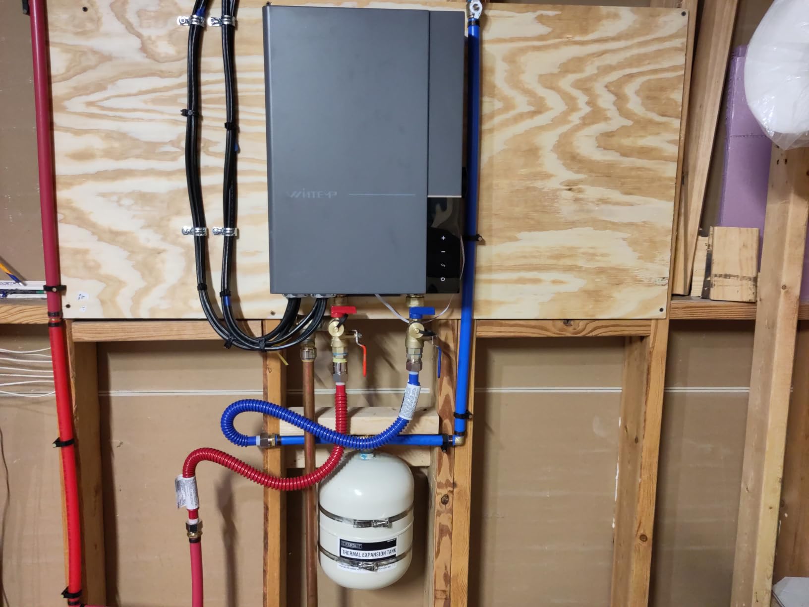 18kW Electric Tankless Water Heater 240V ETL Certified WiFi | Up to 4.3 GPM On Demand Instant Hot Water Heater customer photo 1