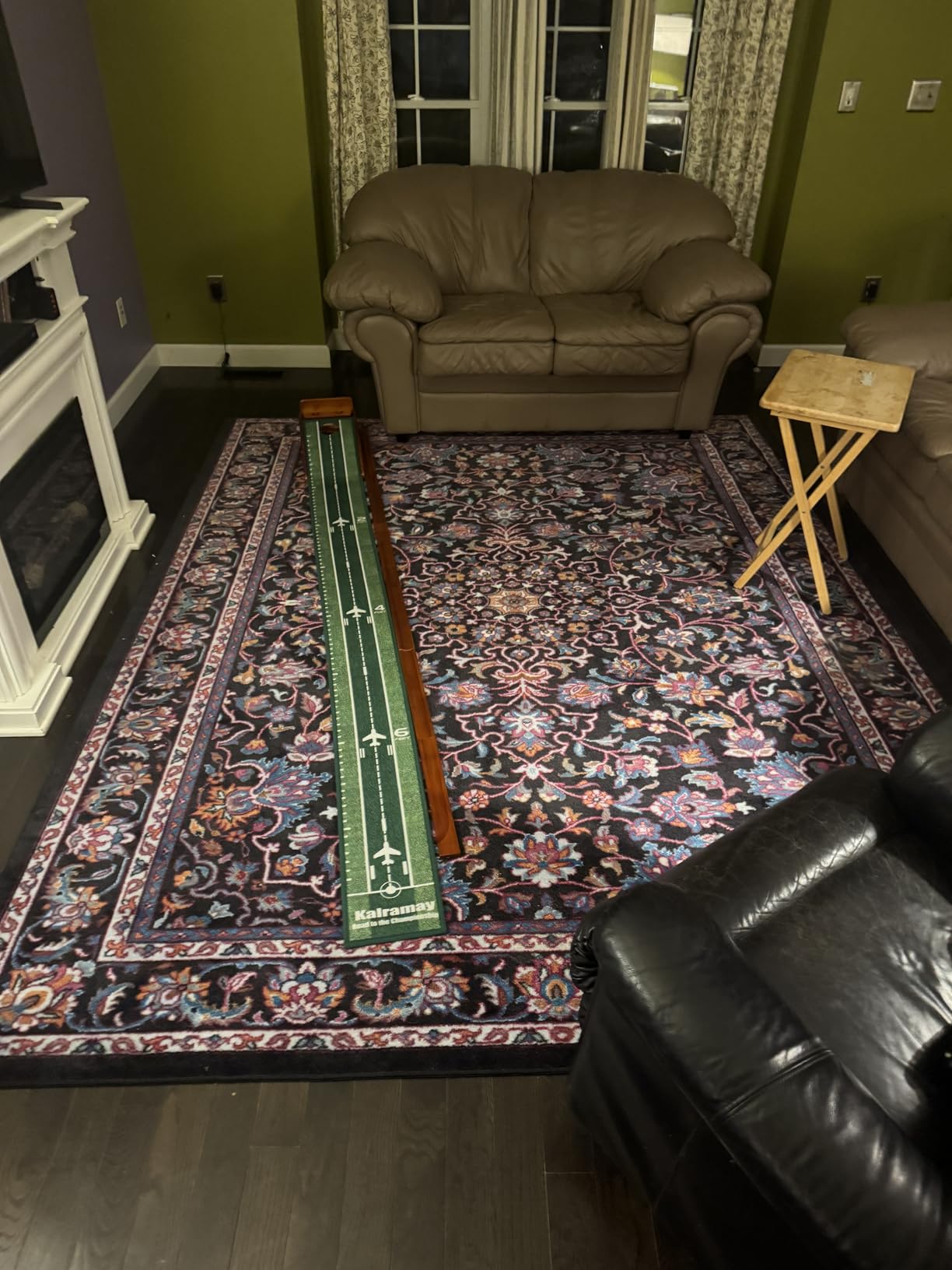 Kalramay Putting Green Indoor Golf Putting Mat - Easy to Assemble with Automatic Ball Return, Wrinkle-Free Close to Real Green Speed, Suitable for Office, Recreation Room, Patio customer photo 1