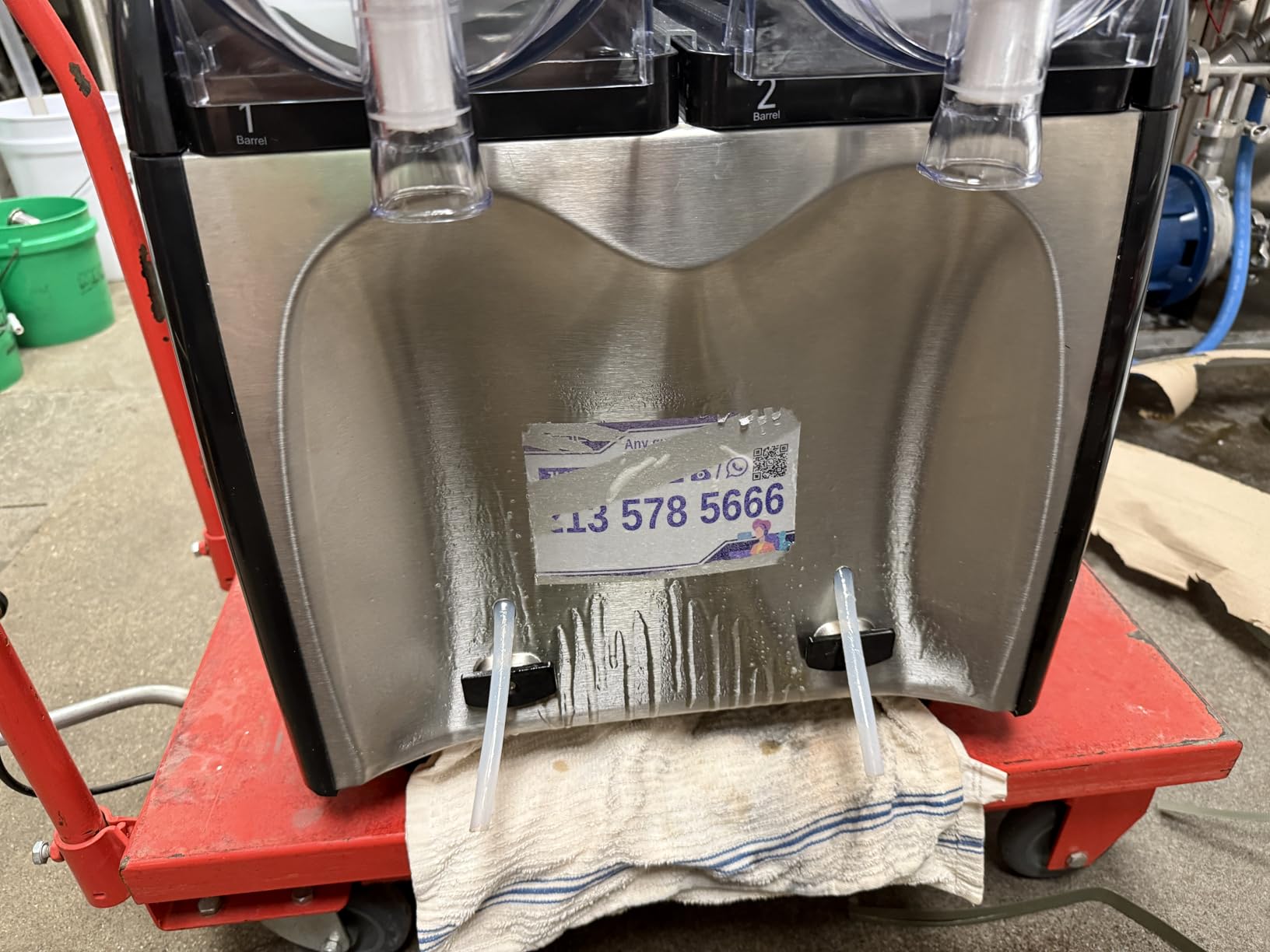 45L Commercial Slushie Machine, 3 Tank Margarita Machine 120 Grande Cups | 5-in-1 Slushie Machine with Auto Clean, 12 Gal LED Frozen Drink Machine for Bar Restaurant, Business, Party, Fast Cooling customer photo 2