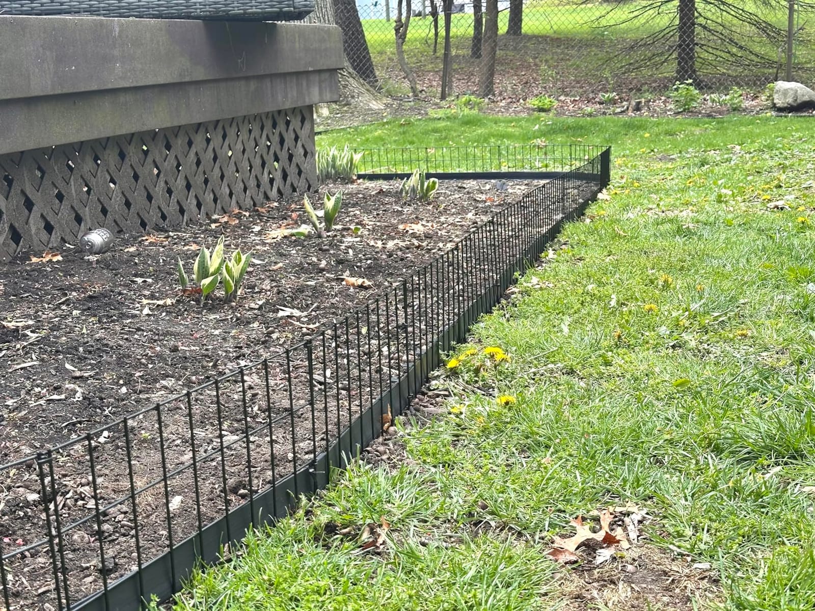 42.5ft(L) x 13in(H) Animal Barrier Fence, 30 Panels No Dig Garden Fence for Dog Rabbit, Rustproof Anti Digging Barrier, Garden Edging Border Ground Defense for Outdoor, Yard, Patio customer photo 2