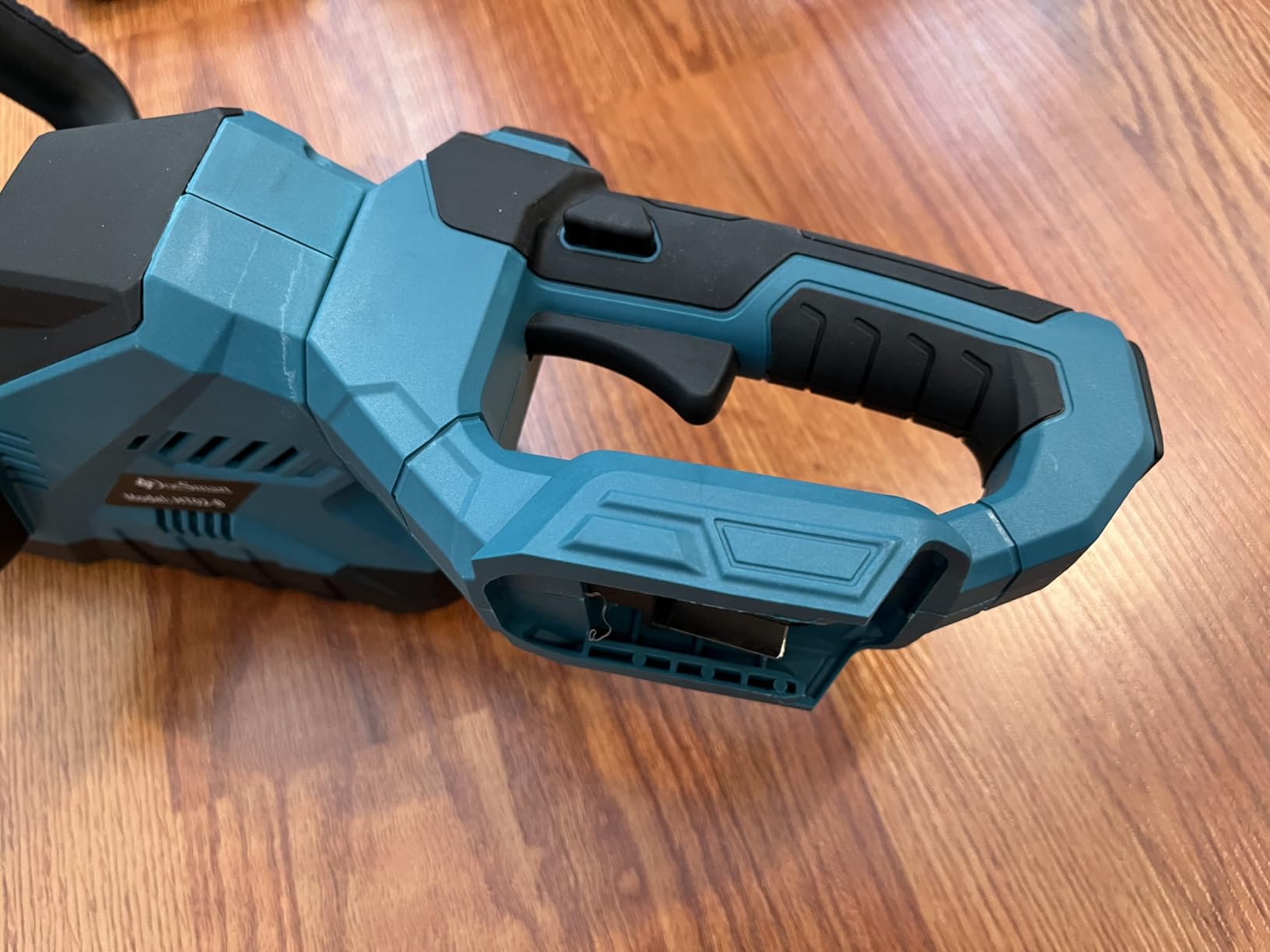 Hedge Trimmers Cordless with Battery, 3000RPM Brushless Motor, 2pcs 2000mAh Batteries, 20
