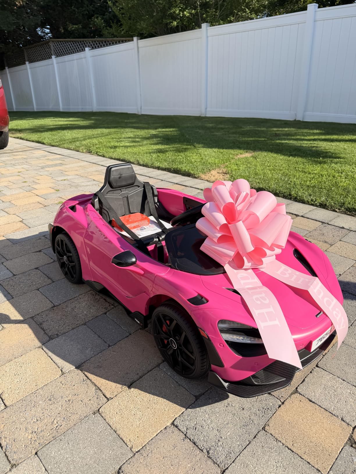 Kids Ride-on Car Licensed McLaren765LT for 3-6Years Old, Electric car 12V Battery Powered Electric Vehicle, w/Parent Remote, Music Player, LED Lights, Smooth Start, 3 Speeds, Pink customer photo 1