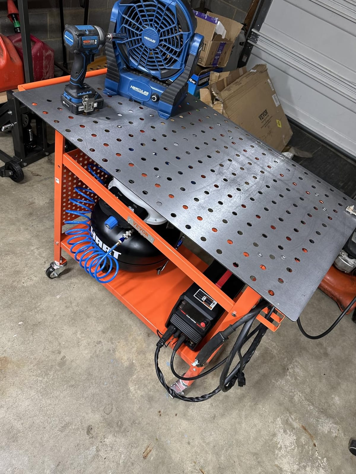 VEVOR Welding Table, 40