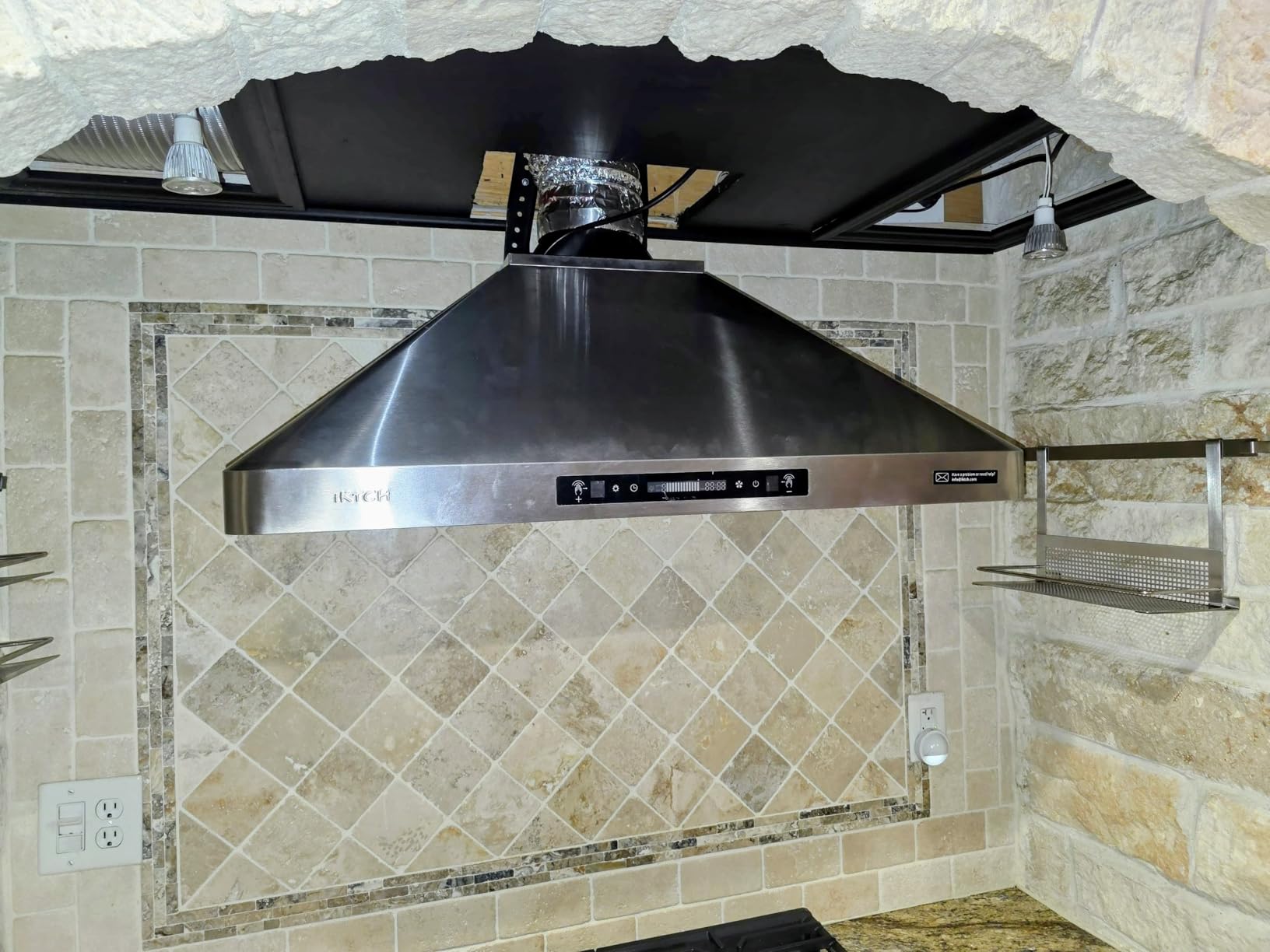 30-Inch Wall Mount Range Hood, 900 CFM Ducted Vent Hood with 4-Speed Fan, Gesture Sensing & Touch Control, Stainless Steel Kitchen Chimney Vent with Adjustable LED Lights customer photo 2