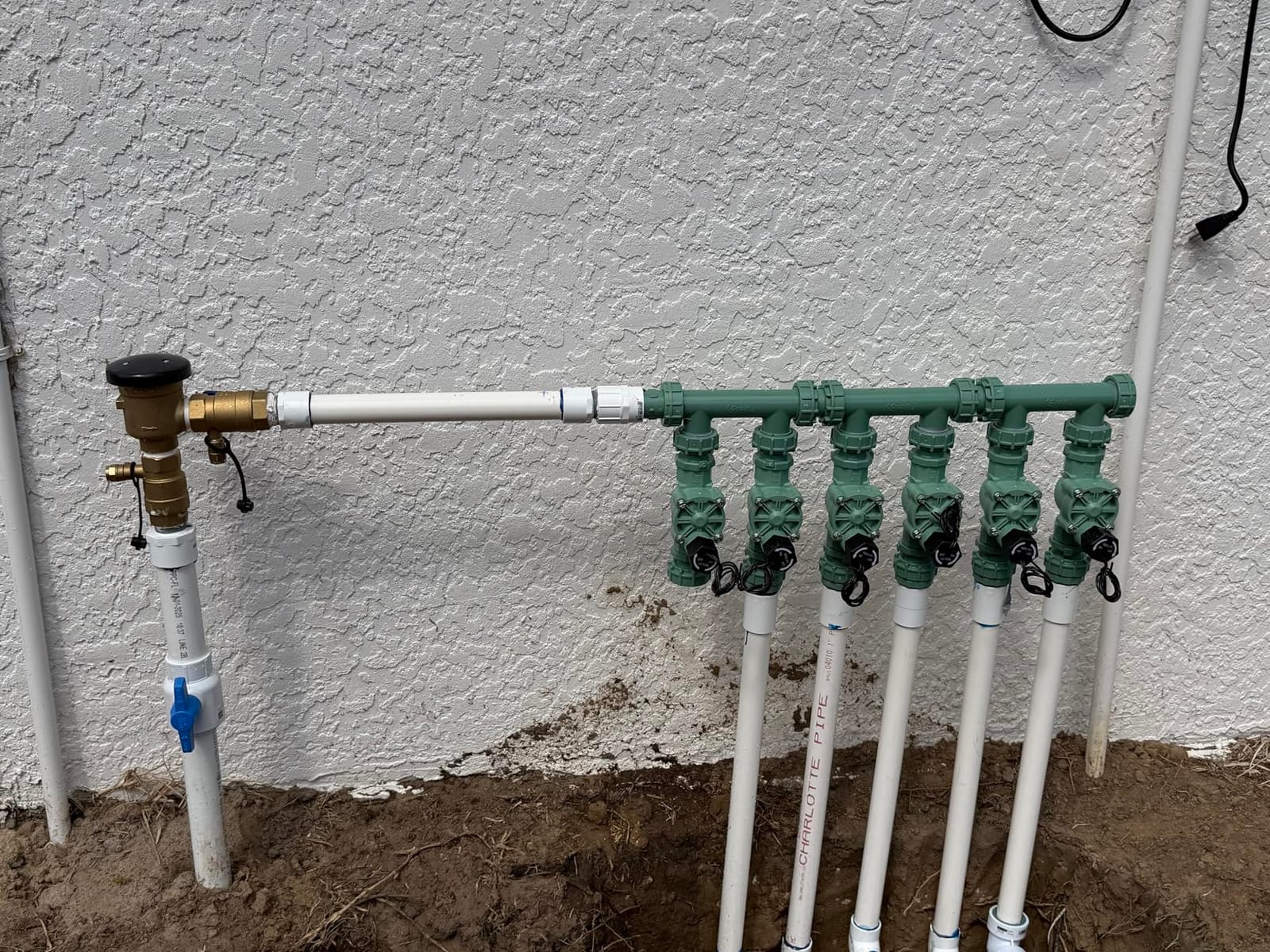 Orbit 4-Valve Heavy Duty Preassembled Sprinkler Manifold - 57257 customer photo 1
