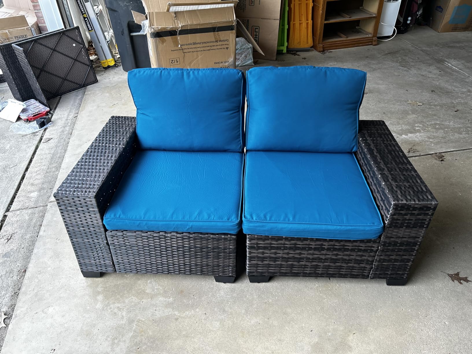 Jing's Villa 6-Piece Patio Furniture Set, All-Weather Outdoor Wicker Sectional Sofa with Cushions,Glass Table & Left and Right Armrest, Rattan Conversation Seating for Porch, Backyard,Peacock Blue customer photo 1