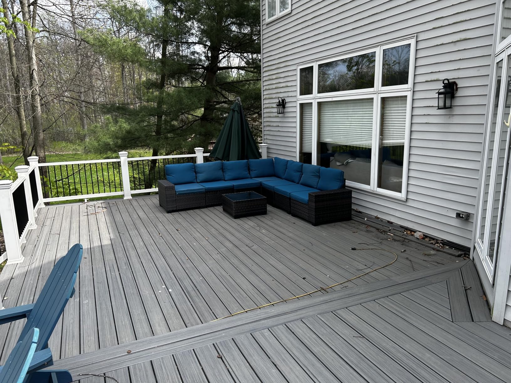 Jing's Villa 6-Piece Patio Furniture Set, All-Weather Outdoor Wicker Sectional Sofa with Cushions,Glass Table & Left and Right Armrest, Rattan Conversation Seating for Porch, Backyard,Peacock Blue customer photo 2