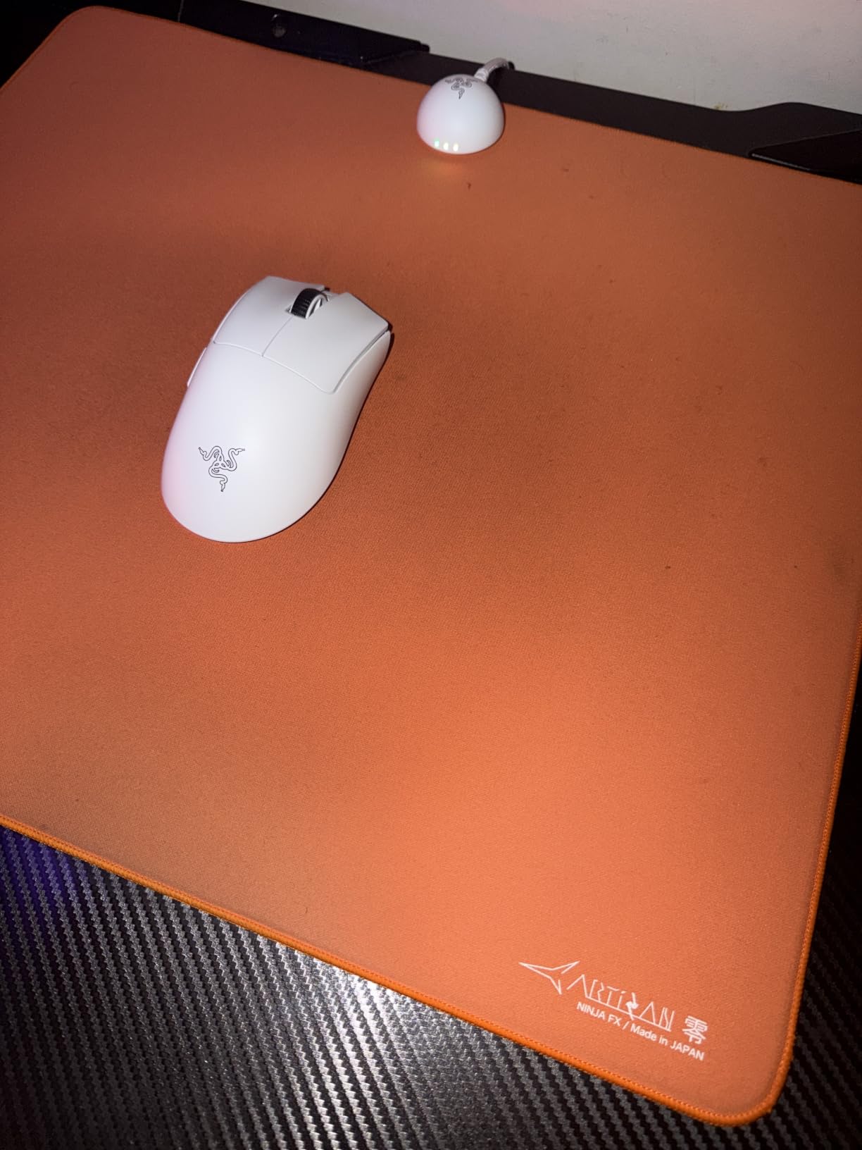 Razer DeathAdder V4 Pro Wireless Gaming Mouse - Ultra-Lightweight 56g, 45K DPI Optical Sensor and Scroll Wheel, 8000Hz HyperPolling customer photo 2