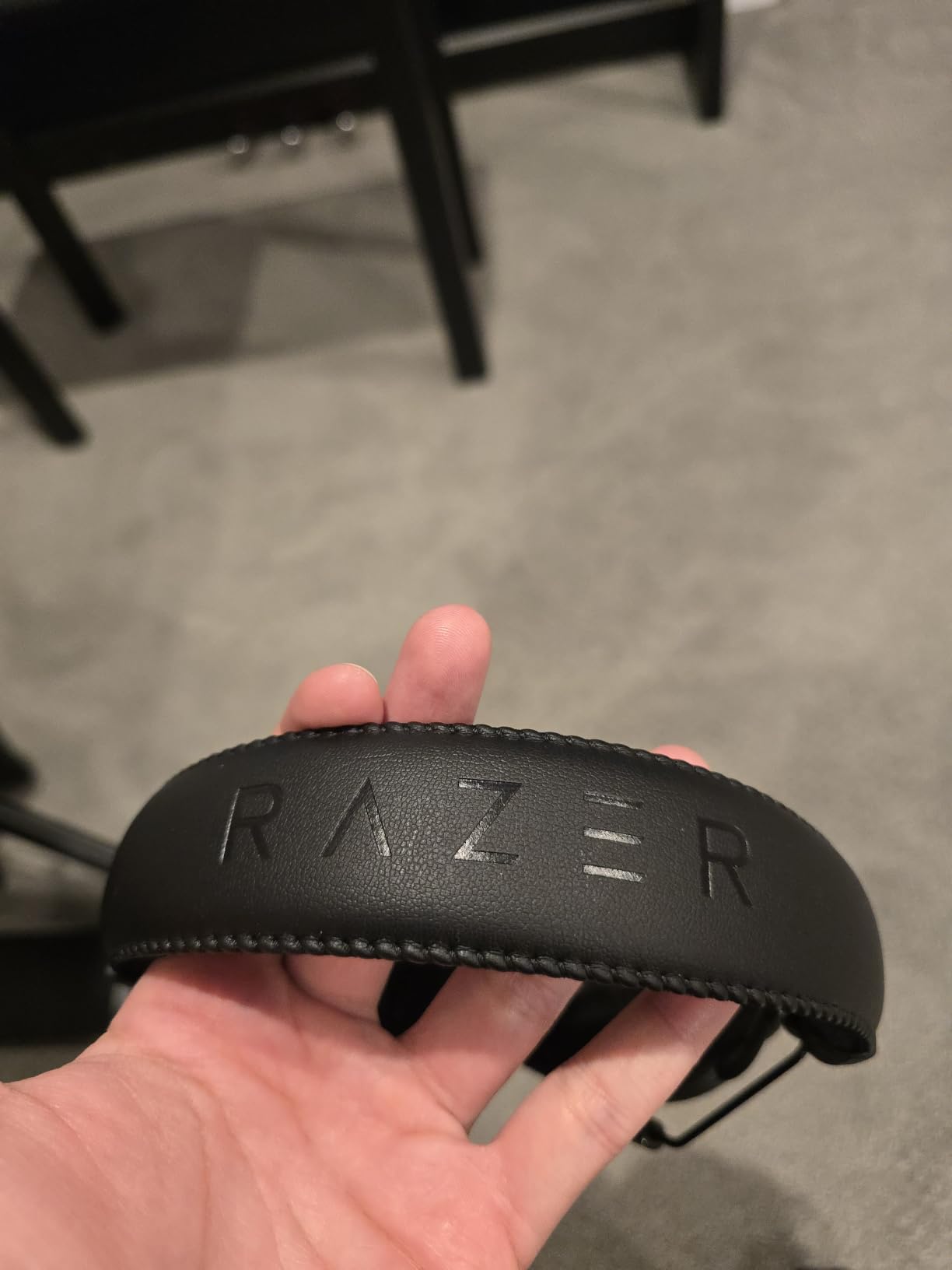 Razer BlackShark V3 Pro Wireless ANC PC Gaming Headset - ANC, Detachable Full Band Mic, 50mm Drivers, 70 Hr Battery, Multi‑Mode Connectivity (2.4 GHz, Bluetooth, USB, 3.5 mm) - Black customer photo 2
