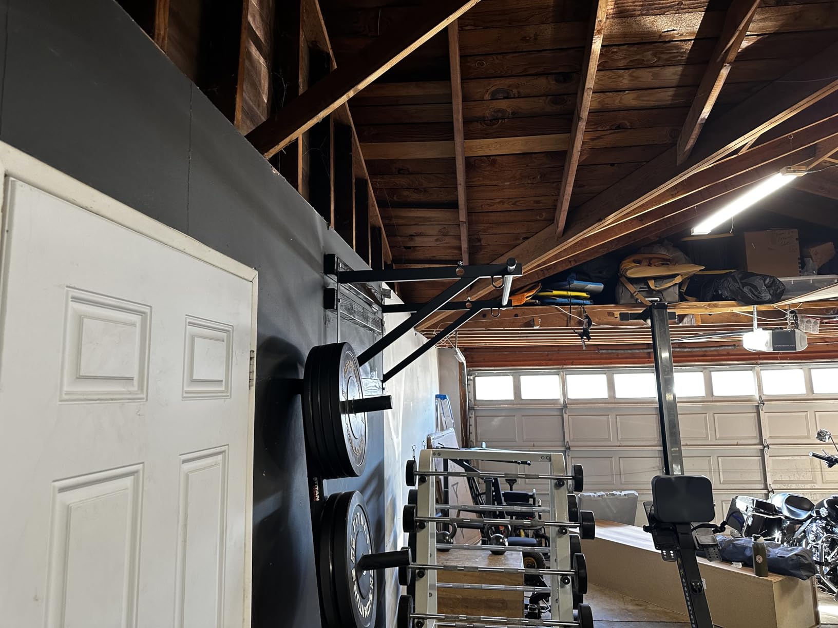 Wall Mounted Pull Up Bar, 51''/36'' Chin Up Bar | 500LBS Capacity, Reinforced Thick Metal Construction, Joist Mounted, Easy to Install, Strength Training Pull-Up Bars customer photo 1