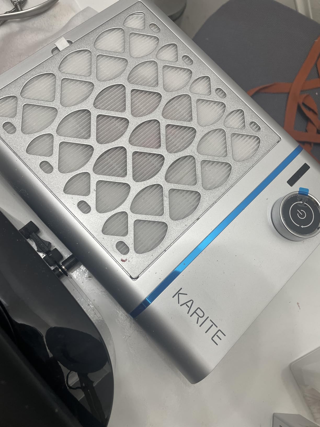 Karite Nail Dust Collector, Upgrade Vacuum Dust Collector with Filter & 30pcs Papers, 5000RPM Power Suction, 6000mAh Rechargeable Dust Collector Nail Tech, Cordless for Easy Use and Cleaning customer photo 2