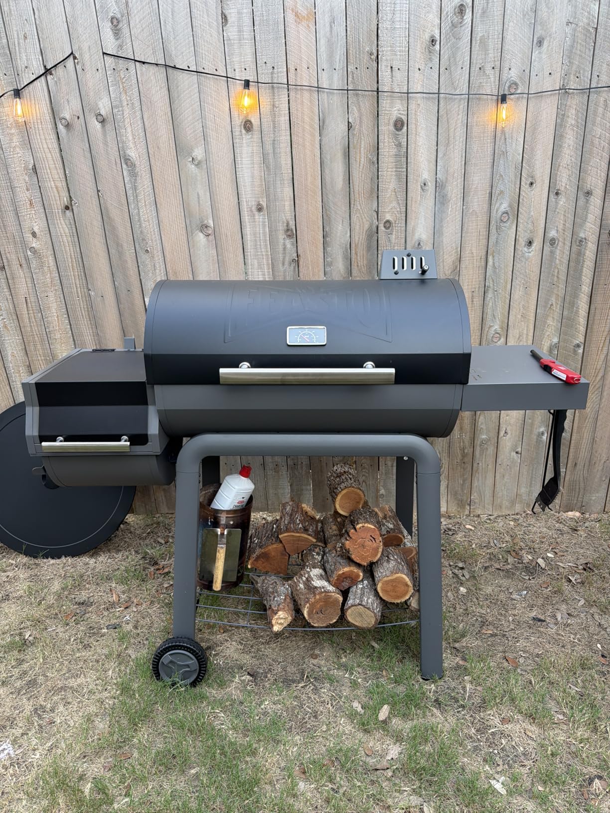 Feasto Heavy-Duty 30-Inch Charcoal Grill with Offset Smoker Grill | Side Table & 831 Sq. In Cooking Space, Outdoor BBQ Grill customer photo 1
