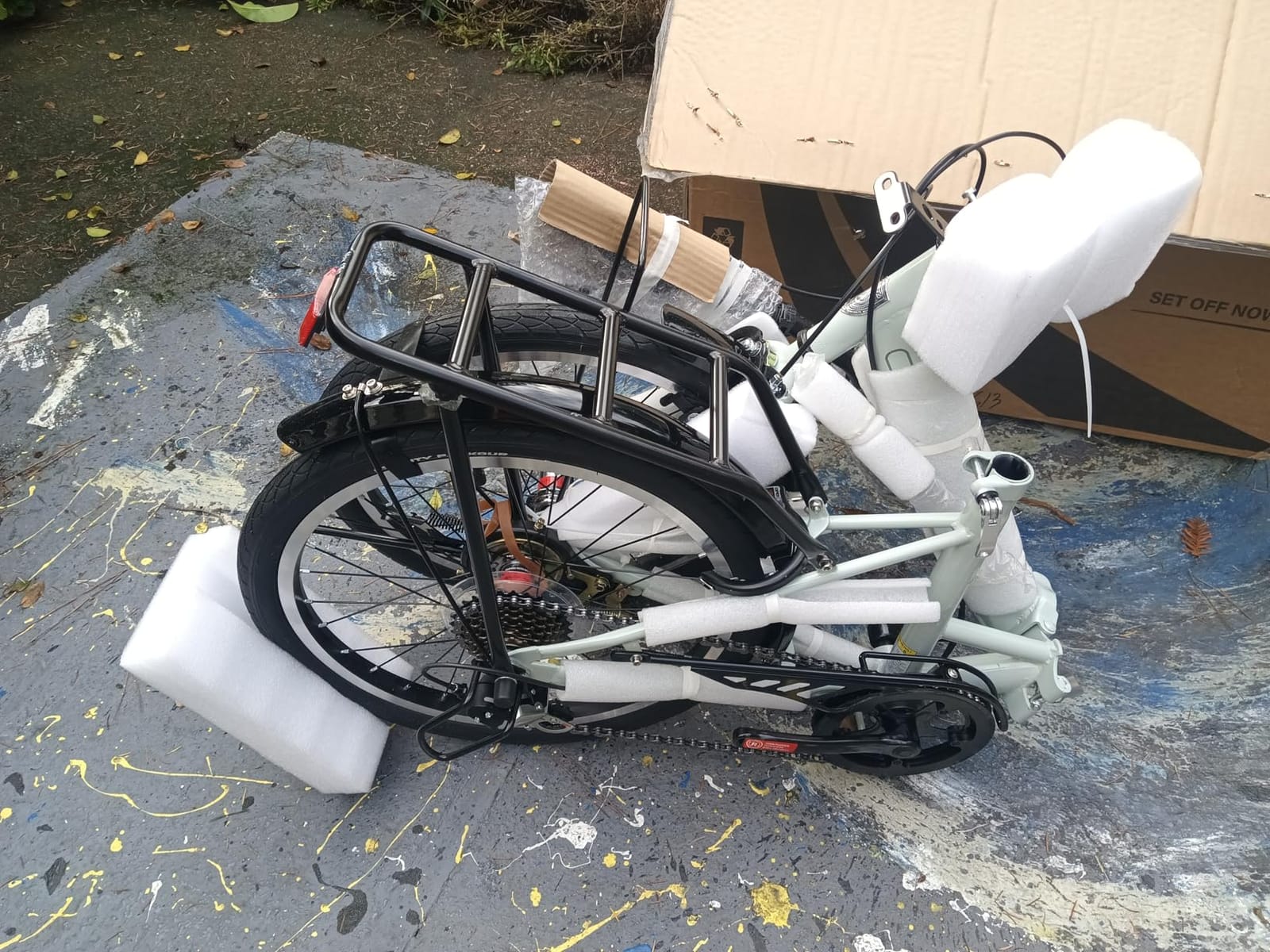 AVASTA Quartet Folding Bike, 20/24 Inch, 7-Speed, Dual Brakes | Folds in seconds customer photo 2