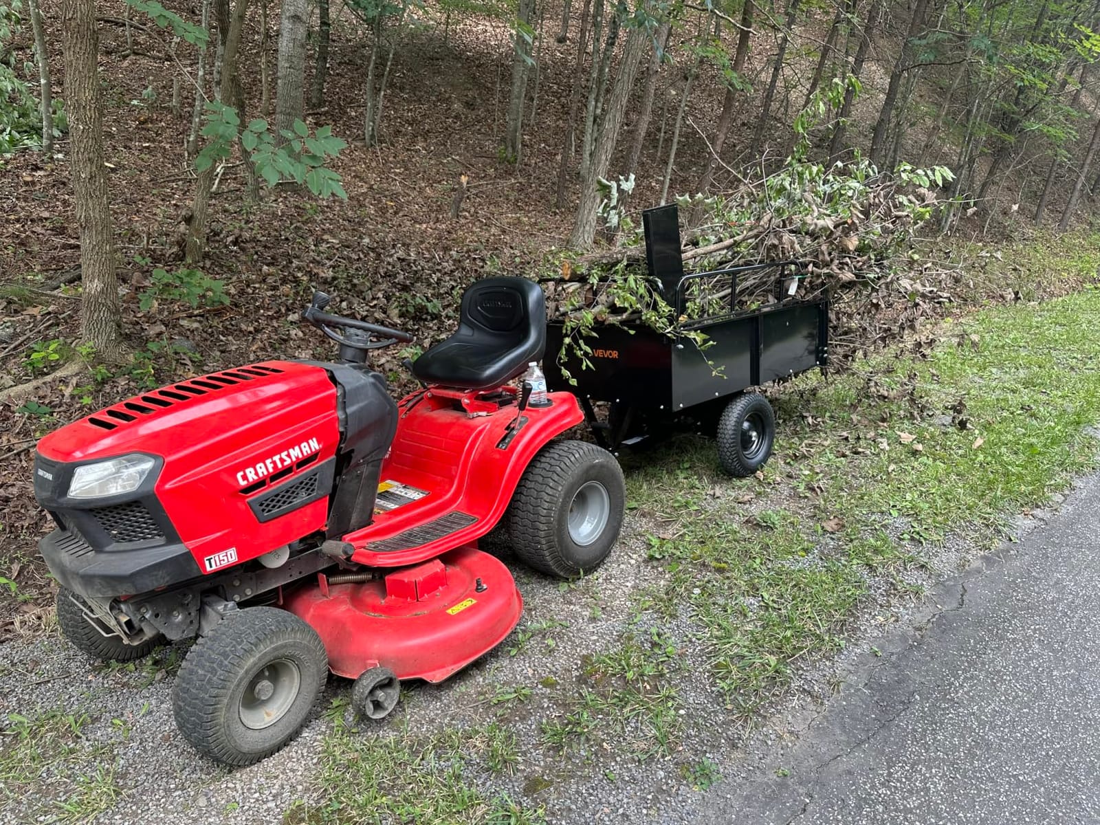 VEVOR 22 Cu.Ft 1600Lbs Steel ATV UTV Trailer Tow Behind Dump Cart, Heavy Duty Pull Behind Utility Dump Trailer for Lawn Mower Trailer Tractor Garden Yard with Removable Rear Panel customer photo 2