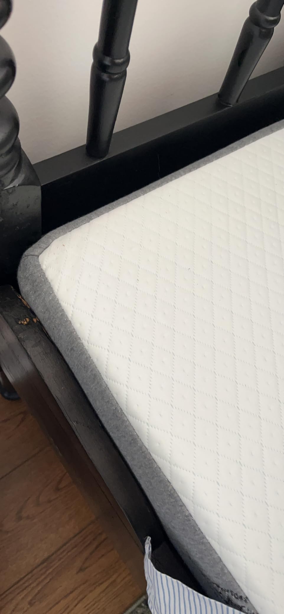 Espsilto Full Size Folding Bed with Mattress - Extra Large Size 75''x54'' Foldable Rollaway Bed for Guest, Space Saving Fold Up for Easy Storage customer photo 1