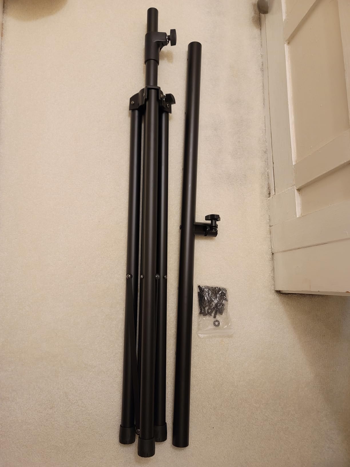 DJ Lights Stand with Round T Bar, Heavy Duty Par Can Tripod for 7 Lights Stage Light Stand Adjustable Height 55-100 Inch, DJ Lighting customer photo 2