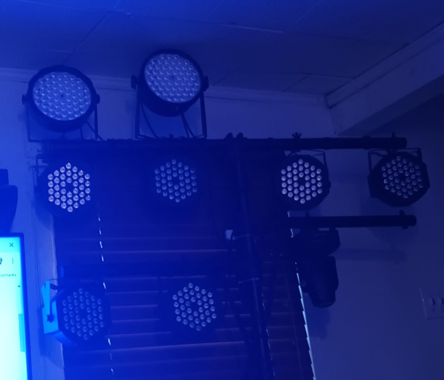 BETOPPER LED Par Lights 54 x 1.5W, RGB Stage Lights DMX DJ Lighting Sound Activated with Stand, Strobe Light & Wash Par Lighting DMX for Parties, Church, Wedding, Bars, 8 Pack customer photo 1