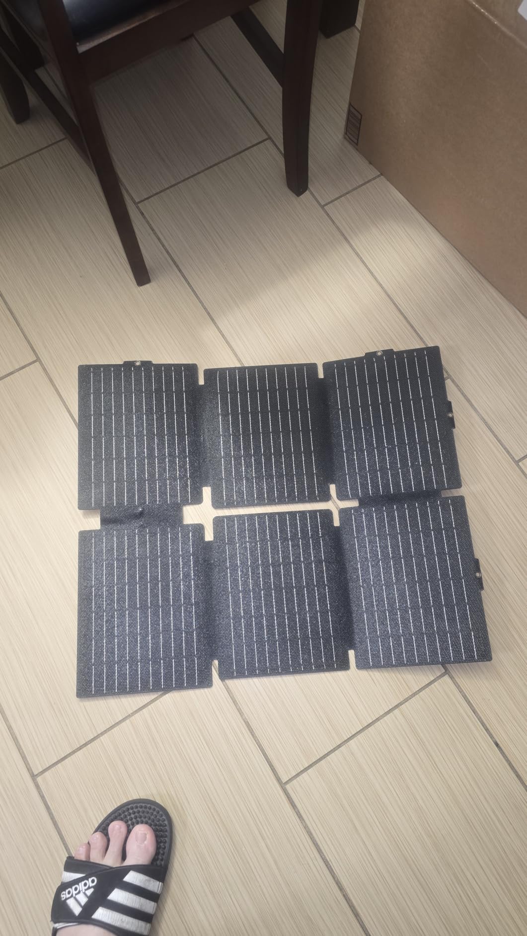 EnginStar Portable Power Station 300W 296Wh Solar Generator customer photo 2