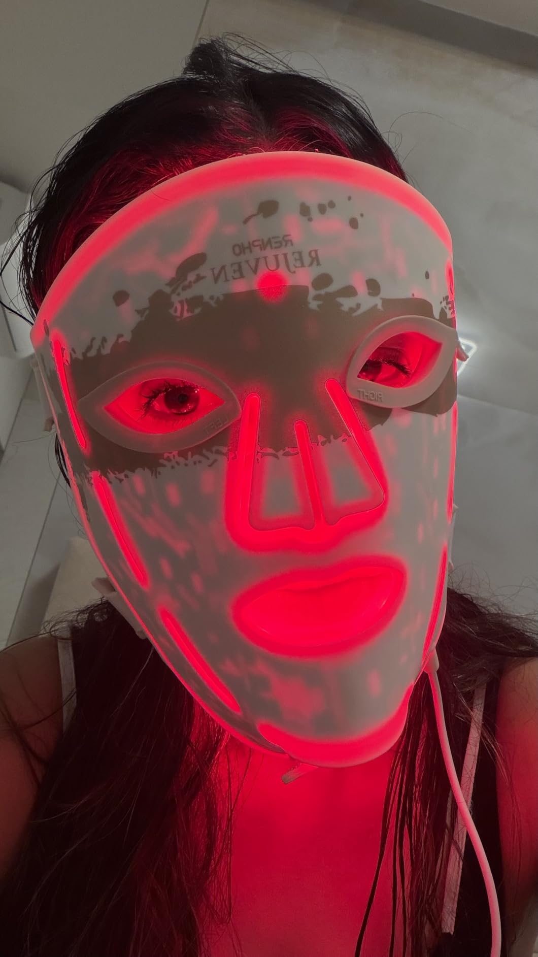 RENPHO Red Light Therapy Mask for Face, FDA-Cleared | 324 LEDs, 3 Modes, Wrinkle Treatment, Anti Acne, Red Blue NIR, Full Face Coverage, Cordless, Home Facial Skincare for Women customer photo 2