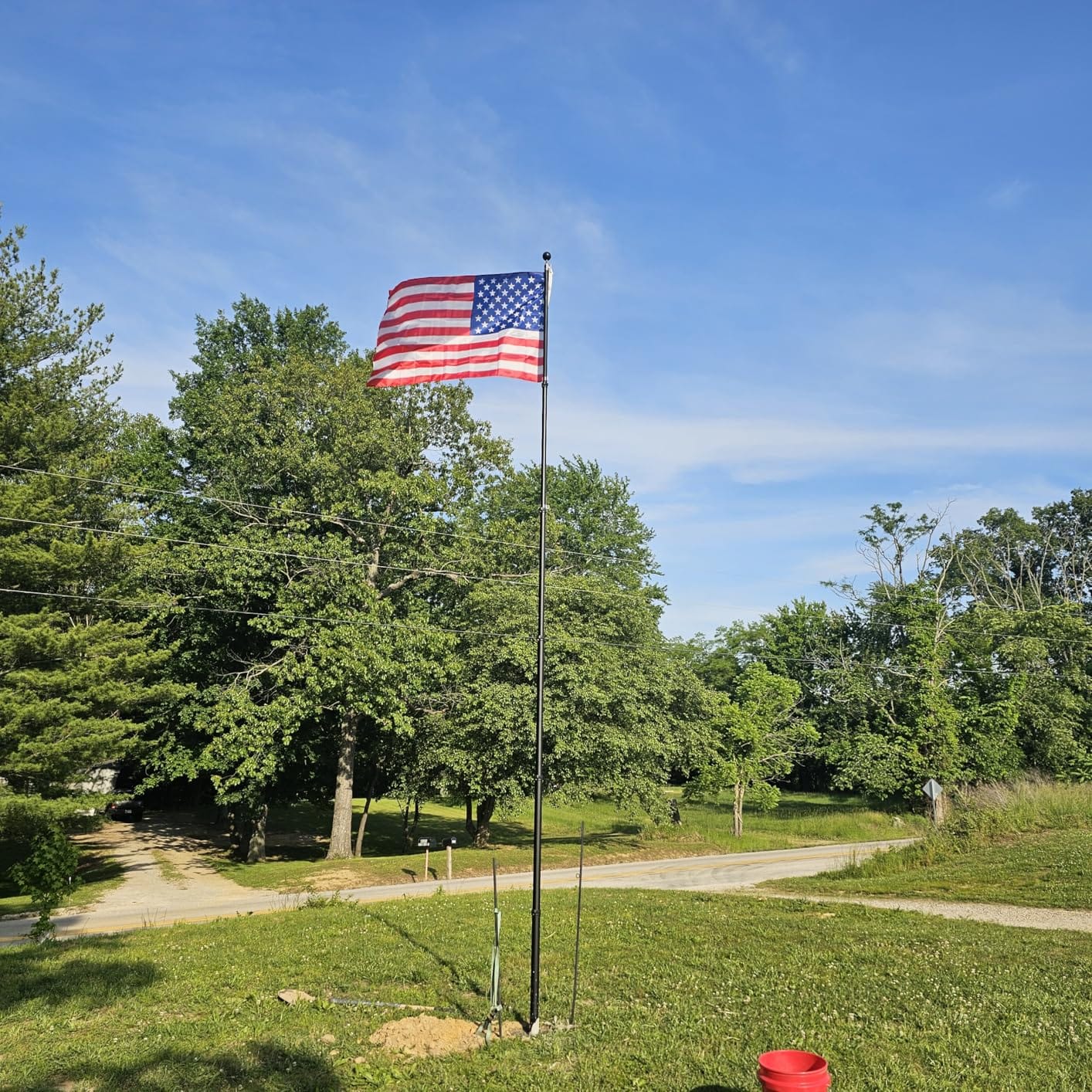 NELXINJO 20ft Telescopic Flag Pole for Outside House, Extra Thick Aluminum | Telescoping Flag Poles with 3x5 American flag, for residential commercial, outdoor heavy duty, Black customer photo 2