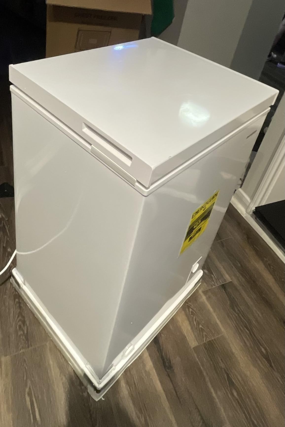 BANGSON 7.1 Cu.Ft Chest Freezer, Deep Freezer with Adjustable Thermostat, Top Open Door Freezer with Removable Basket, Quiet Operation, Ideal for Kitchen/Apartment/Office, Black customer photo 2