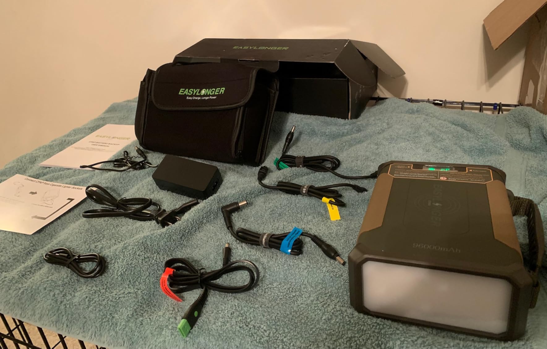 EASYLONGER CPAP Battery Backup ES960, 297.6Wh LiFePO4 Battery Pack | 3-Night CPAP Power, Cables Included, for S9, AirSense 11/10, AirMini, DreamStation /2, Camping, RV & Emergency Blackout Use customer photo 1