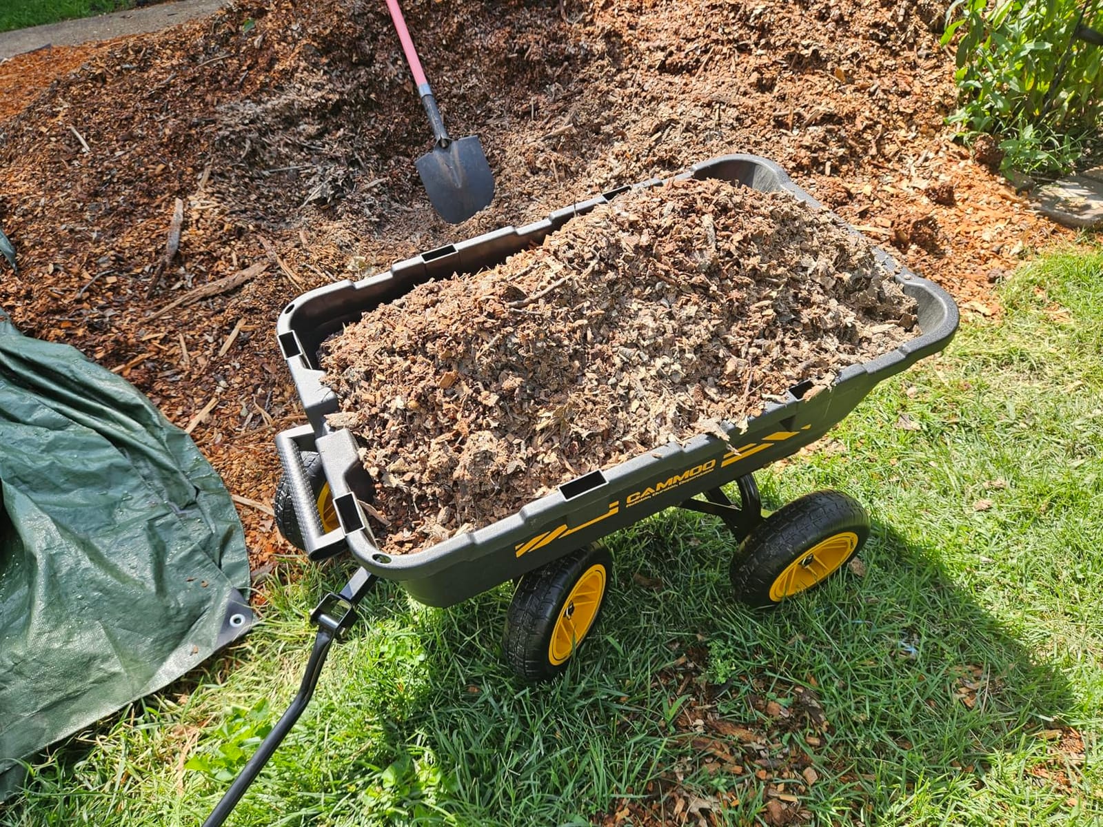 CAMMOO 10-in NO-Flat Tires 900lb Garden Dump Cart Wheelbarrow Garden Wagon | Black Garden Cart DIY Expandable Bed Holds over 4 Cu.Ft. Quick-Release Dumping Virgin Polypropylene-Not Recycled Material customer photo 1