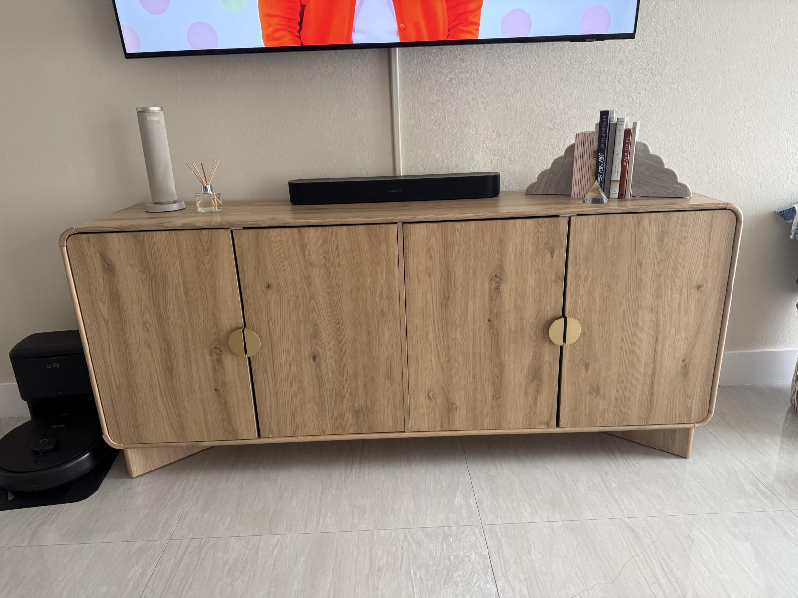 IFGET 70-Inch Modern Curved Sideboard Buffet Cabinet with Adjustable Shelves, Natural Oak customer photo 1