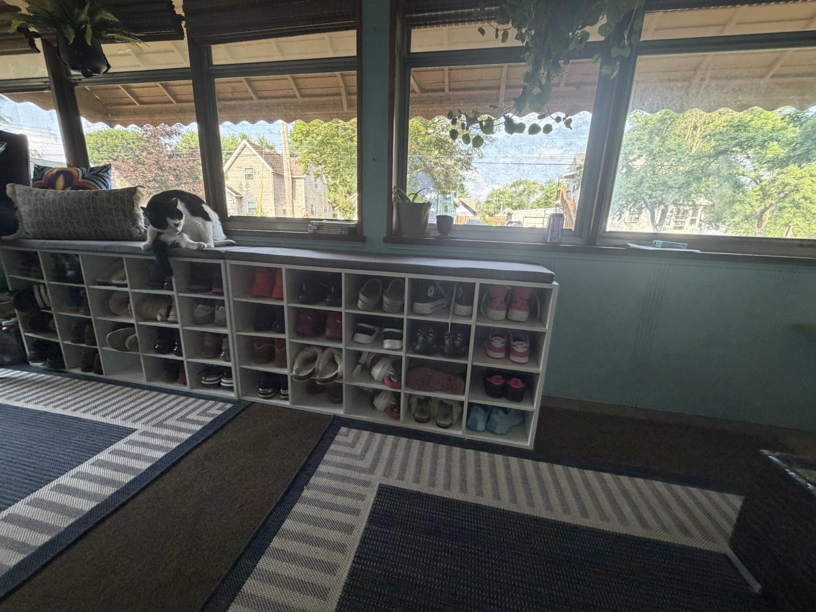VASAGLE CUSTOS Collection - Shoe Bench, Storage Bench with Padded Seat, Entryway Bench with 20 Compartments, for Bedroom, 12 x 47.2 x 24.7 Inches, Cloud White and Dove Gray ULHS045WB01 customer photo 1