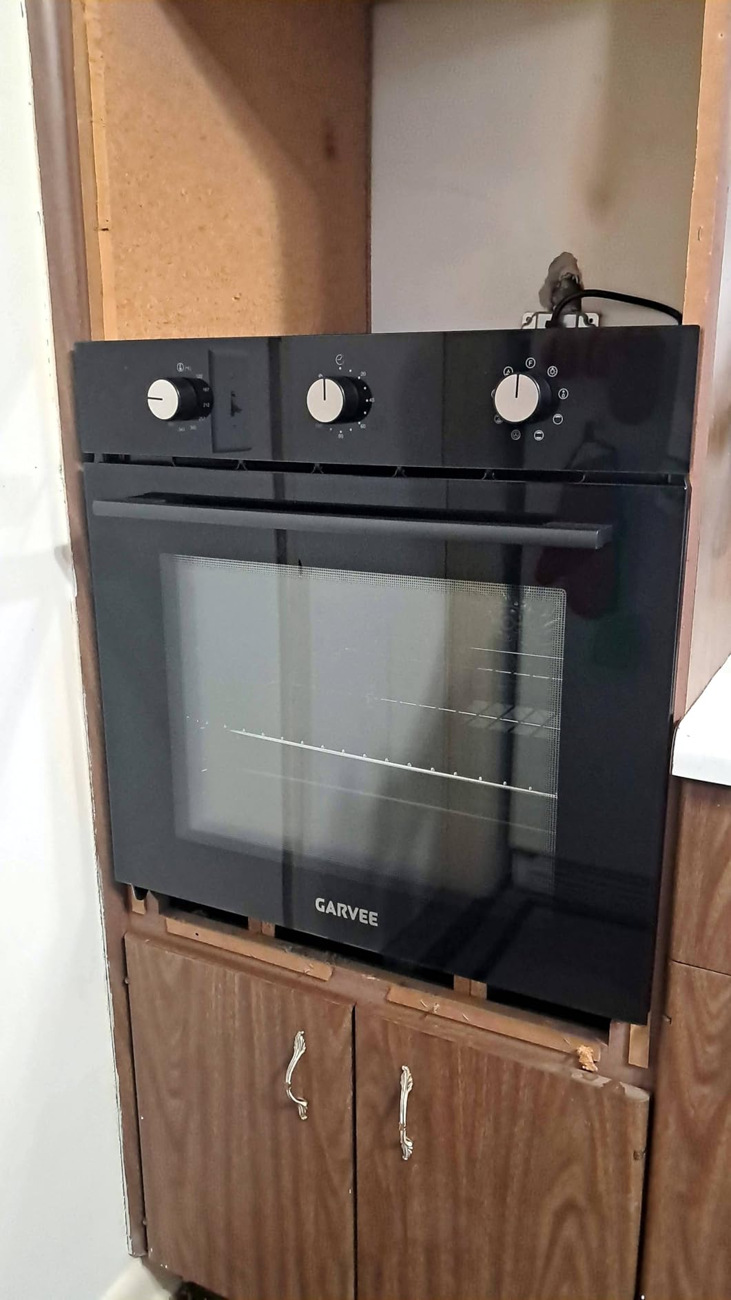 Garvee 24 Inch Built-In Single Wall Oven, 2.5 Cu.Ft Electric Oven with Touch & Mechanical Knob Control, 8 Modes, 3000W, ETL Certified, Black customer photo 2