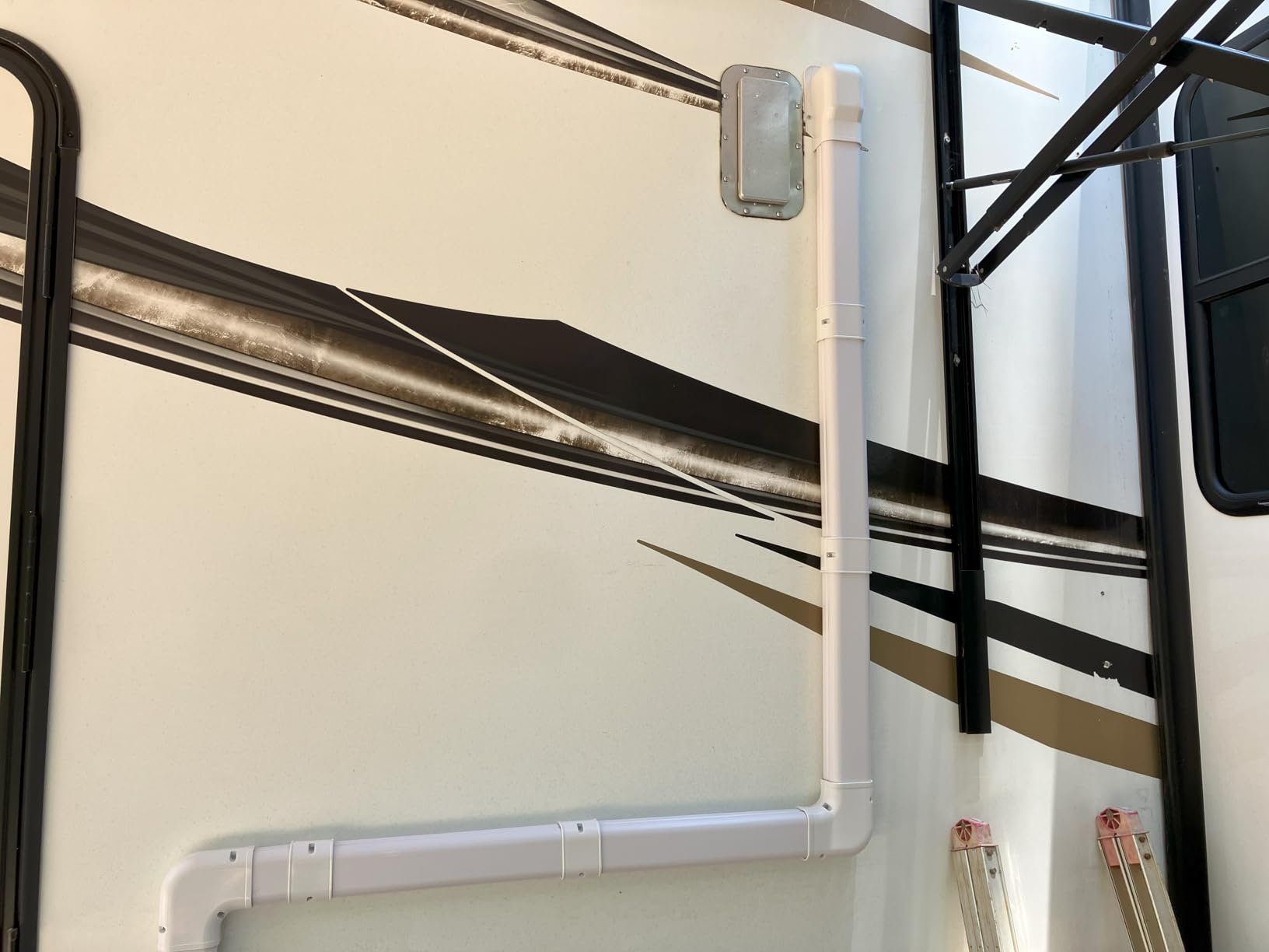 Hykolity 28000 BTU Tri Zone Wifi Enabled Mini Split Air Conditioner, 20 SEER2 208-230V 9000+9000+9000 BTU Ductless Wall Mounted Inverter Air Conditioner & Heater Pump with Installation Kits customer photo 2