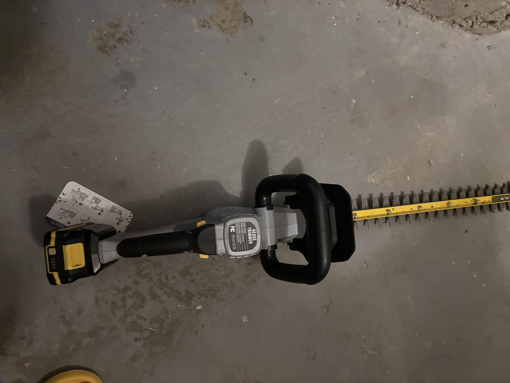 Hedge Trimmer Cordless 22
