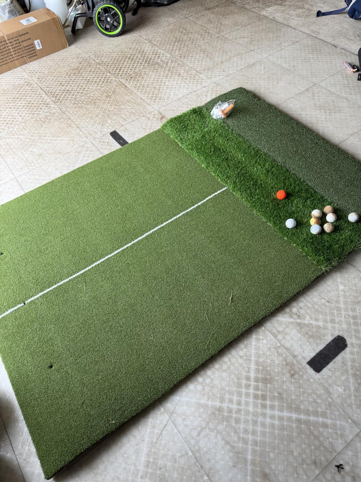 5x4ft & 6x4ft Extra Large Golf Hitting Mat, 26mm Thick Tri-Turf Golf Practice Mat for Indoor Outdoor Training, 3-in-1 Professional Golf Turf for Driving, Chipping & Swinging, Gifts for Him Men Women customer photo 1