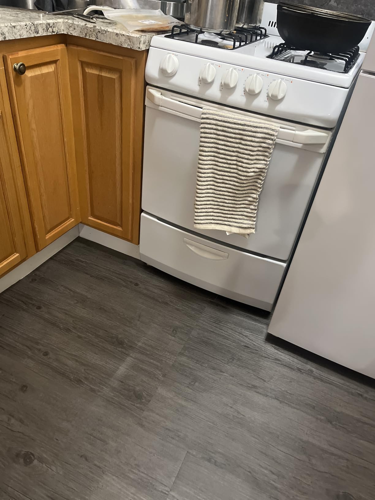 Waterproof Peel and Stick Floor Tile, 54 Sq.Ft Natural Blonde Maple Vinyl | 36 Planks 6x36 wood vinyl planks floor customer photo 2