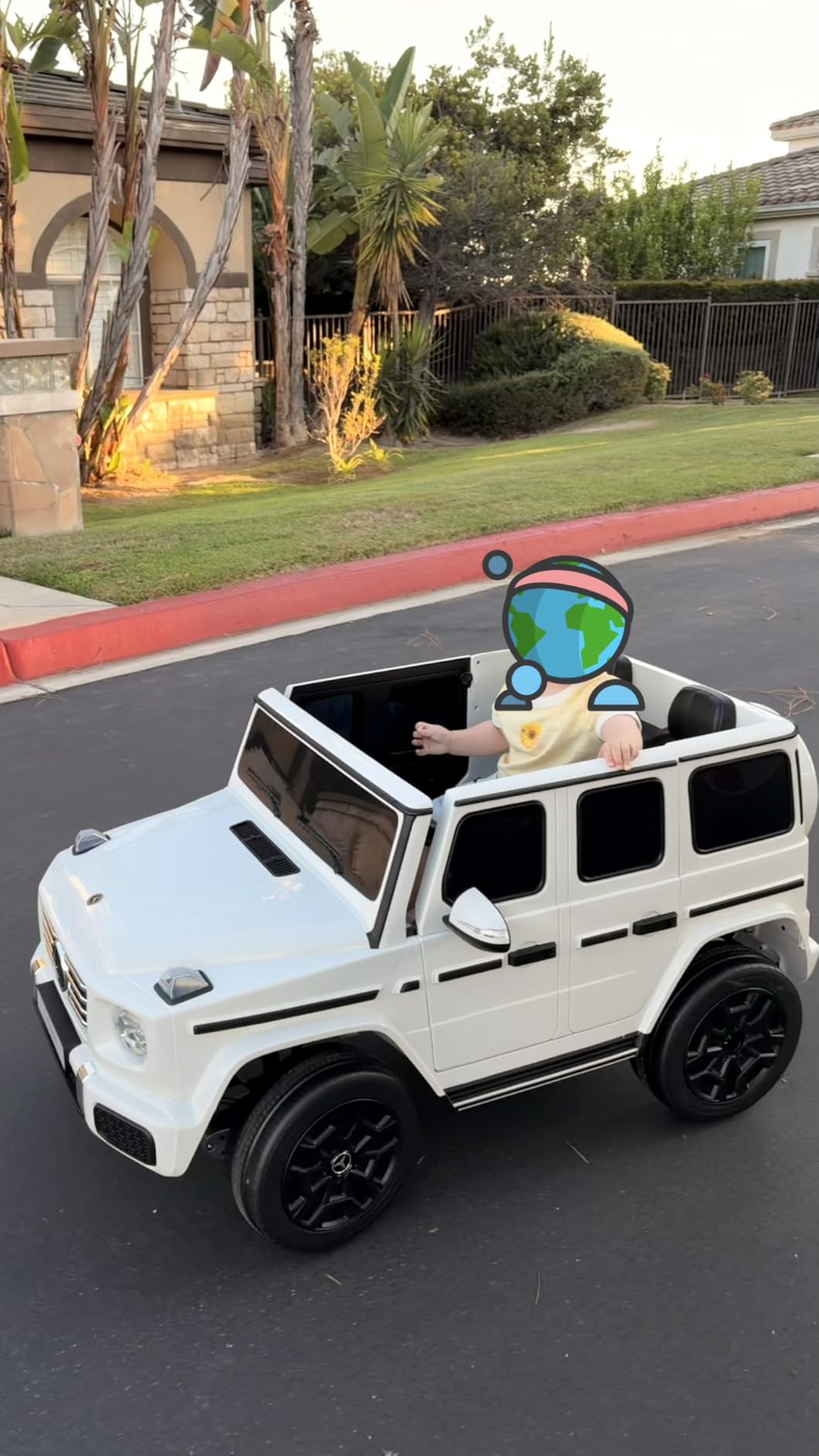 ELEMARA 2 Seater 24v Ride on Toys for Big Kids, Mercedes Benz G-Class G500 Electric Car for Kids, 4WD Ride on Car with Remote Control, Battery Powered SUV, Bluetooth, Music & Horn, Low Battery Prompt, Black customer photo 2