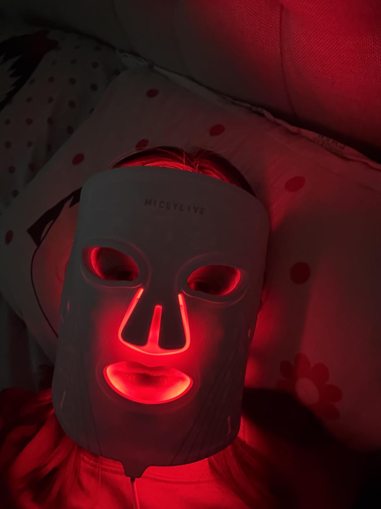 Red Light Therapy for Face, FDA-Cleared Blue Light Mask for Acne | NIR + Red Dual-Wavelength Mask, Plus Amber Light for Fine Lines, Firmness and Uneven Skin Tone customer photo 1