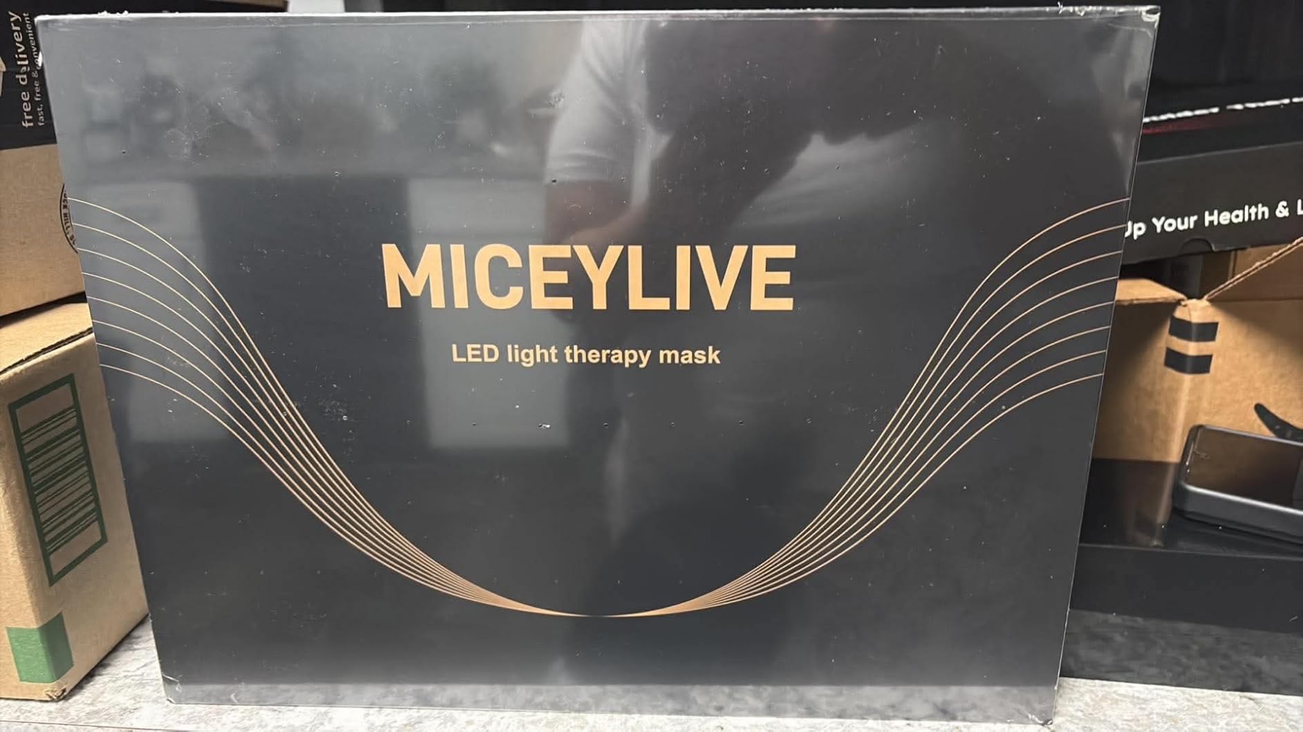 Red Light Therapy for Face, FDA-Cleared Blue Light Mask for Acne | NIR + Red Dual-Wavelength Mask, Plus Amber Light for Fine Lines, Firmness and Uneven Skin Tone customer photo 2