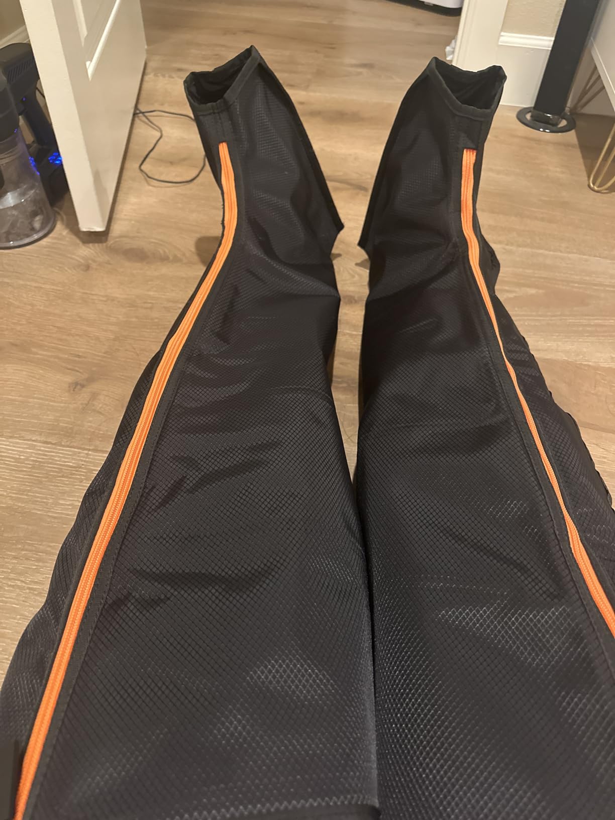 JZBRAIN Air Compression Boots Leg Massager with Heat for Recovery, Medium | Sequential Full-Leg Therapy System, 3 Heat, 6 Modes, 11 Intensities, Post-Workout & Daily Relief for Athletes, Fitness Users customer photo 2
