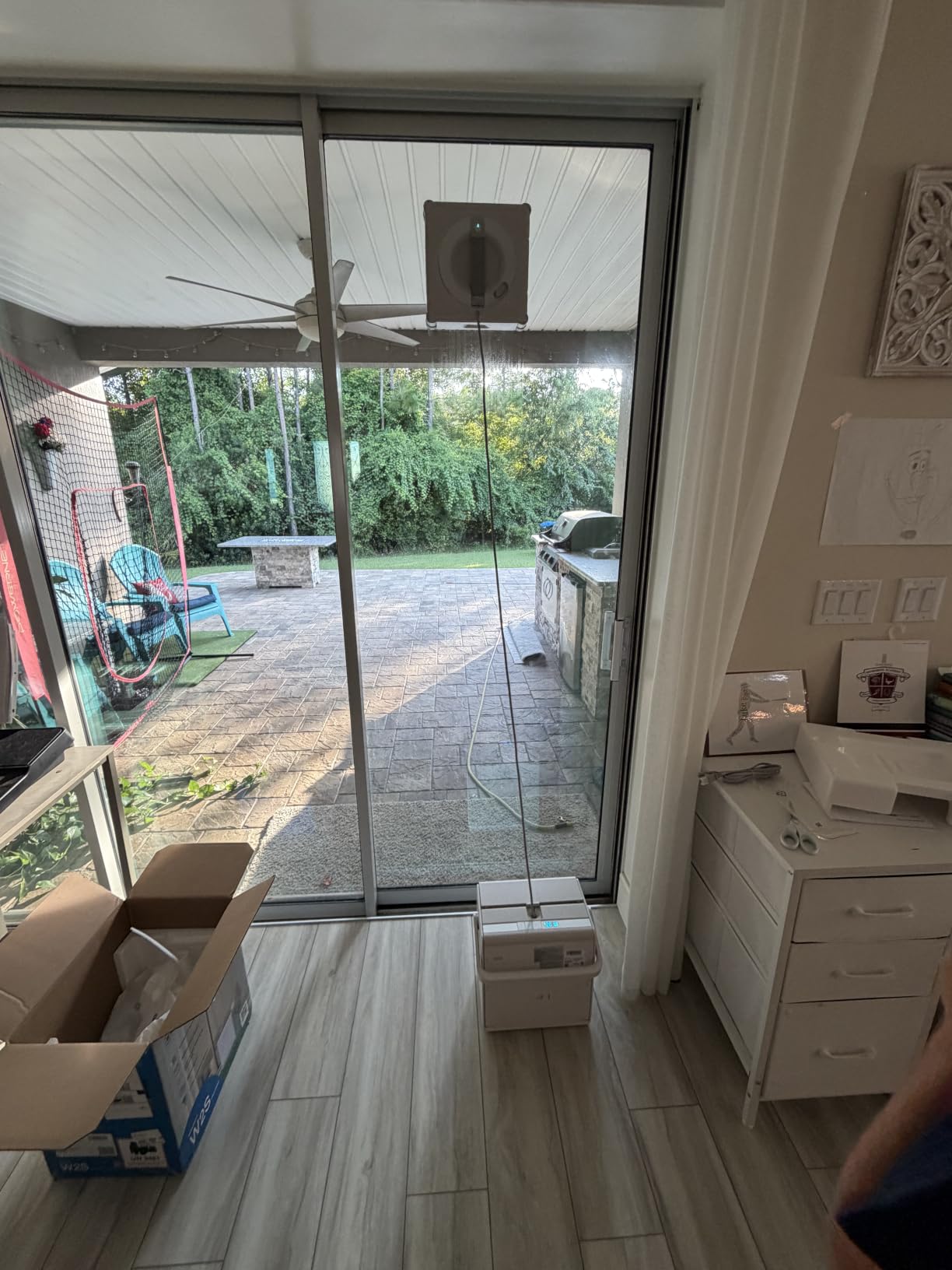 ECOVACS WINBOT W2S PRO Omni Robotic Window Cleaner with Portable Station | TruEdge 2.0, 10,000 Pa Suction, WIN-SLAM 4.0 Navigation, 68 dB, Six Modes for Frameless and Tilted Glass customer photo 2