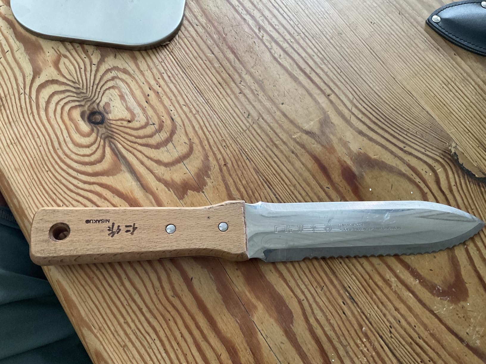 NISAKU NJP650 The Original Hori Hori Namibagata Stainless Steel Weeding Knife, 7.25-Inch Blade customer photo 2