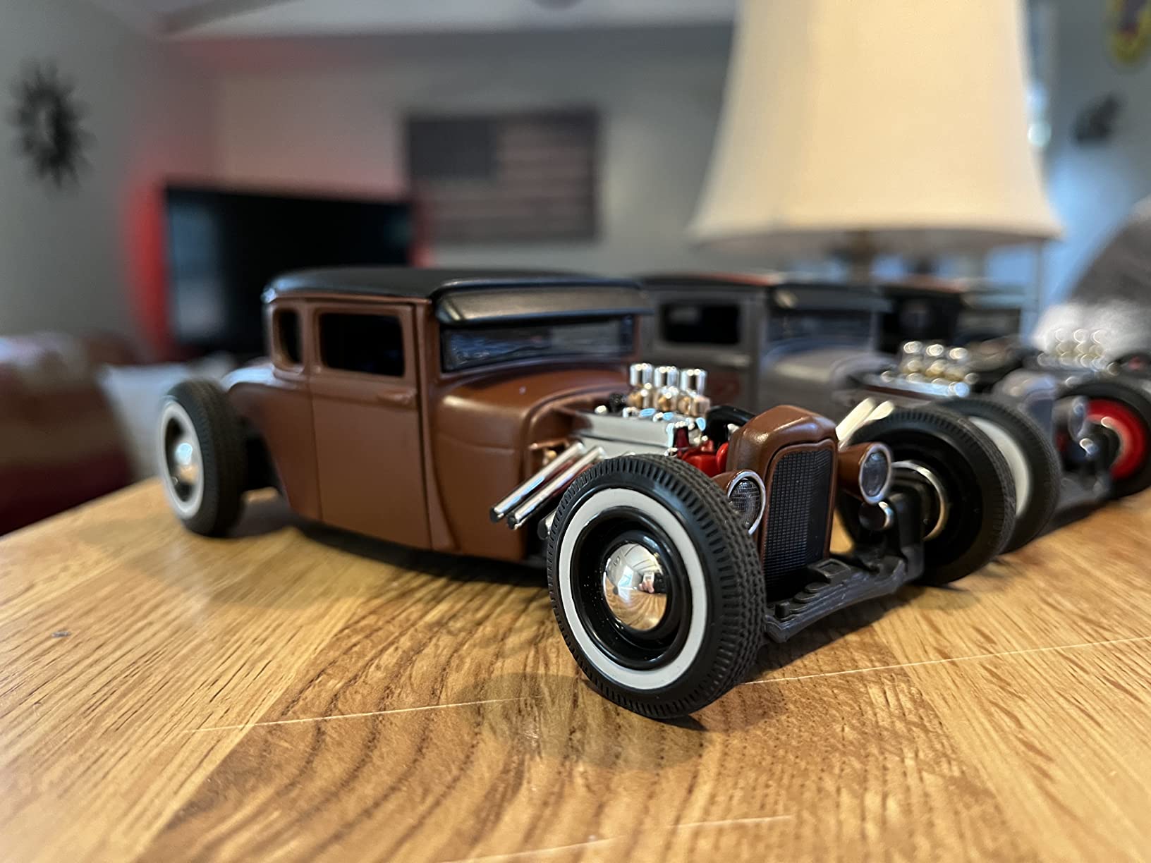 Maisto 1:24 Scale All Star Assembly Line 1929 Ford Model A Diecast Model Kit Small customer photo 1