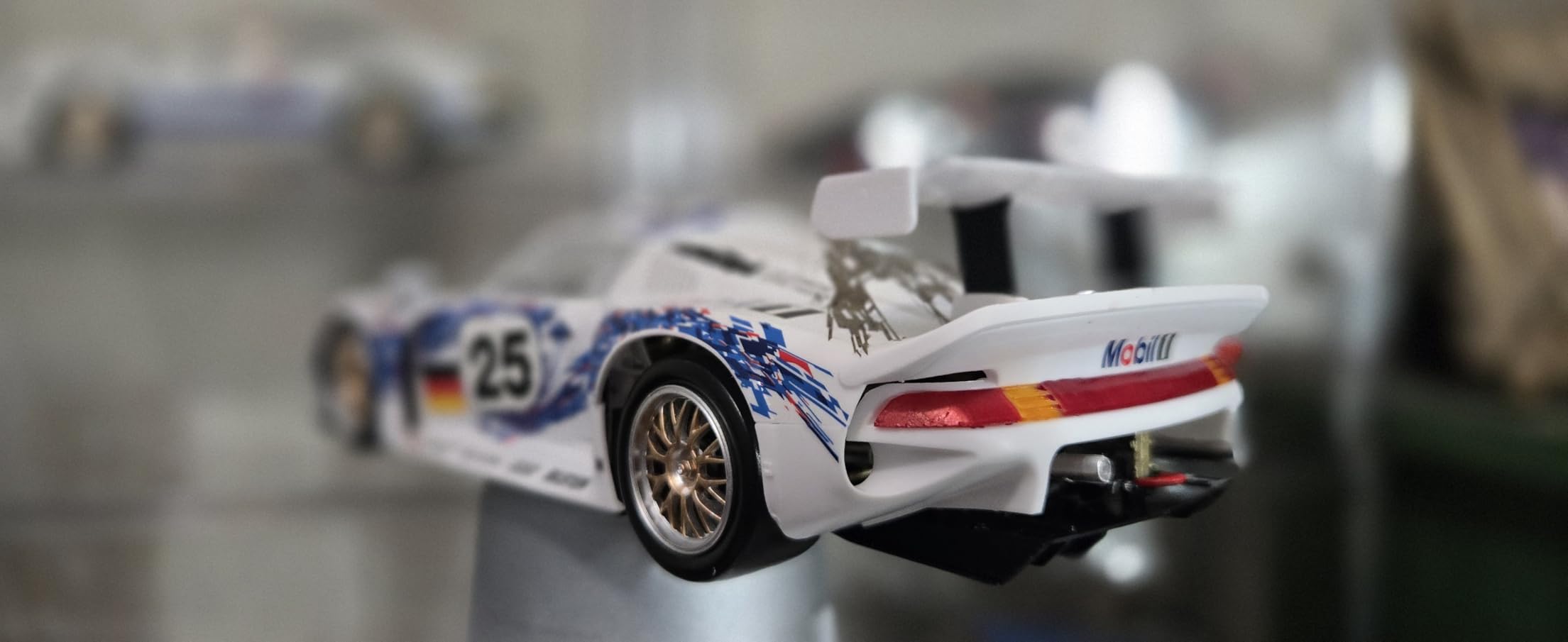 Tamiya 24186 Porsche 911 GT1 1:24 Scale Model Kit customer photo 1