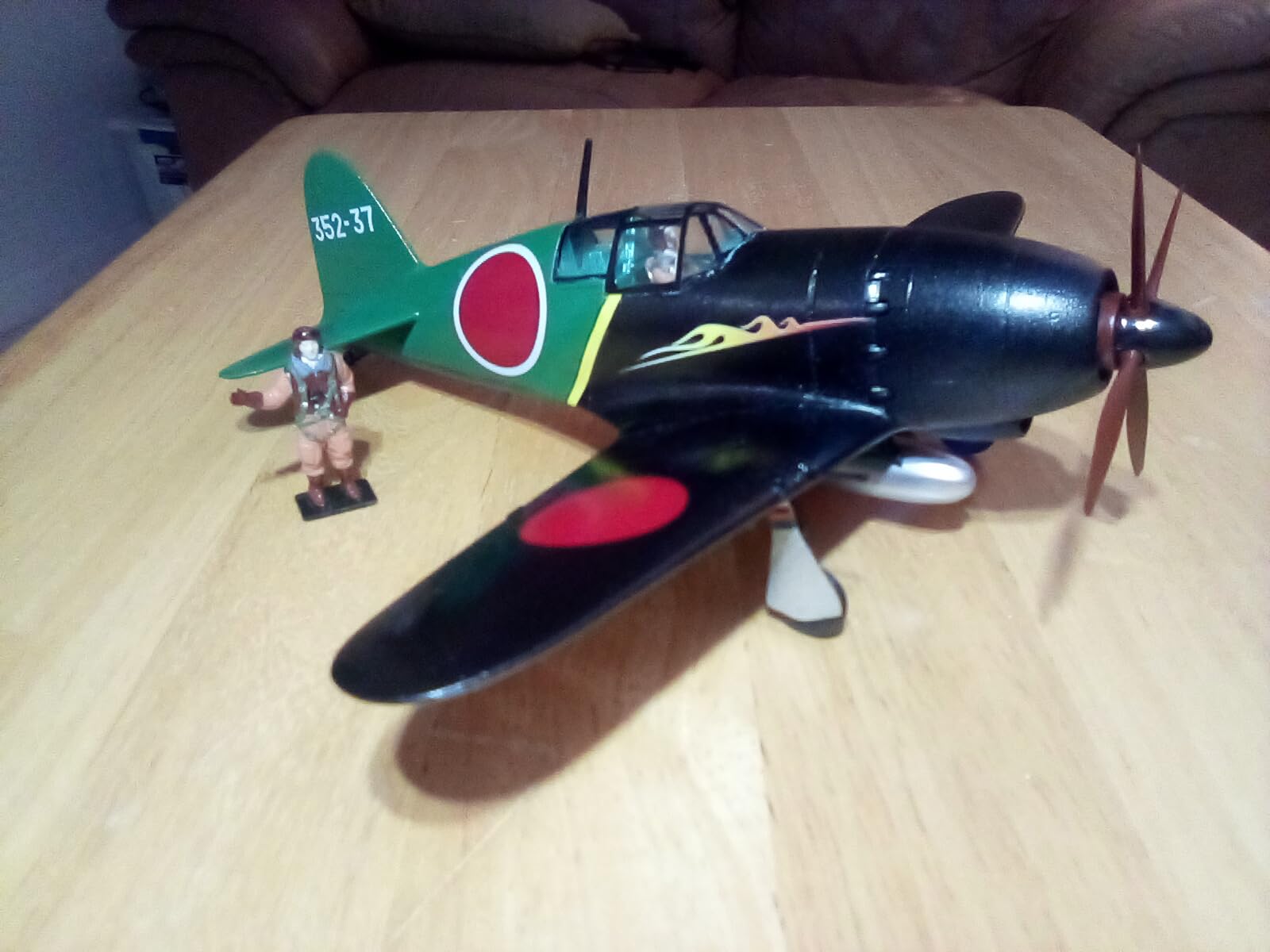 Tamiya Models Mitsubishi J2M3 Raiden (Jack) Model Kit customer photo 1