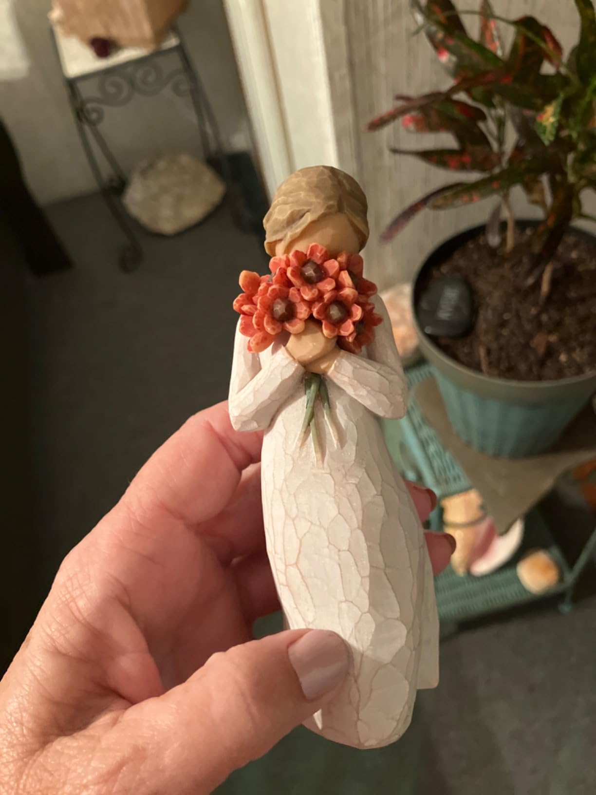 Willow Tree Grandmother, Sculpted Hand-Painted Figure customer photo 2