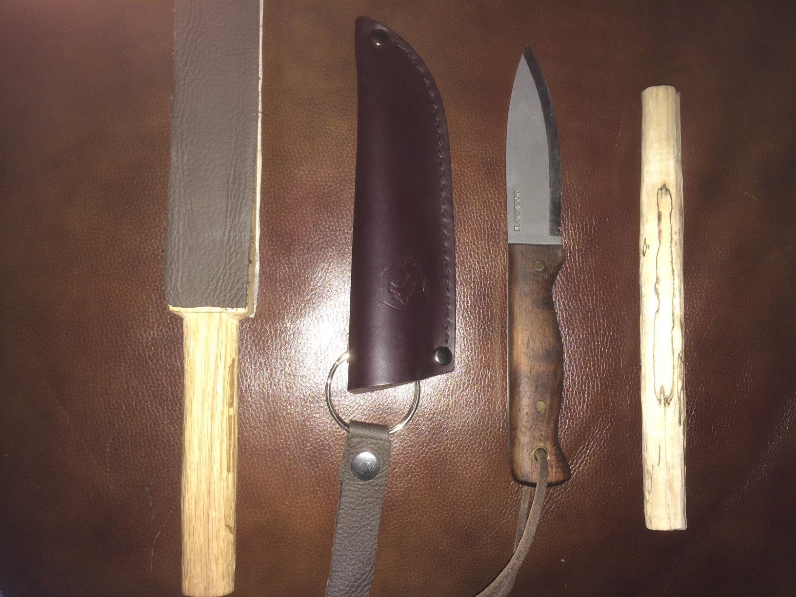 Condor Bushlore Knife - Bushcraft Knife - 1075 High Carbon Steel - Walnut Handle - Scandi Grind - Small Fixed Blade Knives - Hand Crafted Leather Sheath - 3mm Thick - 4.3in Blade - 6.1 oz customer photo 1